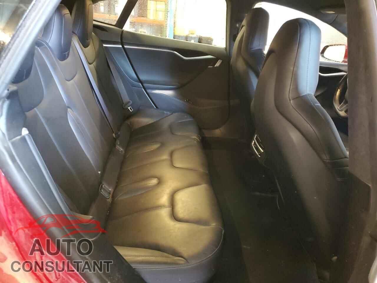 TESLA MODEL S 2015 - 5YJSA1E42FF101963