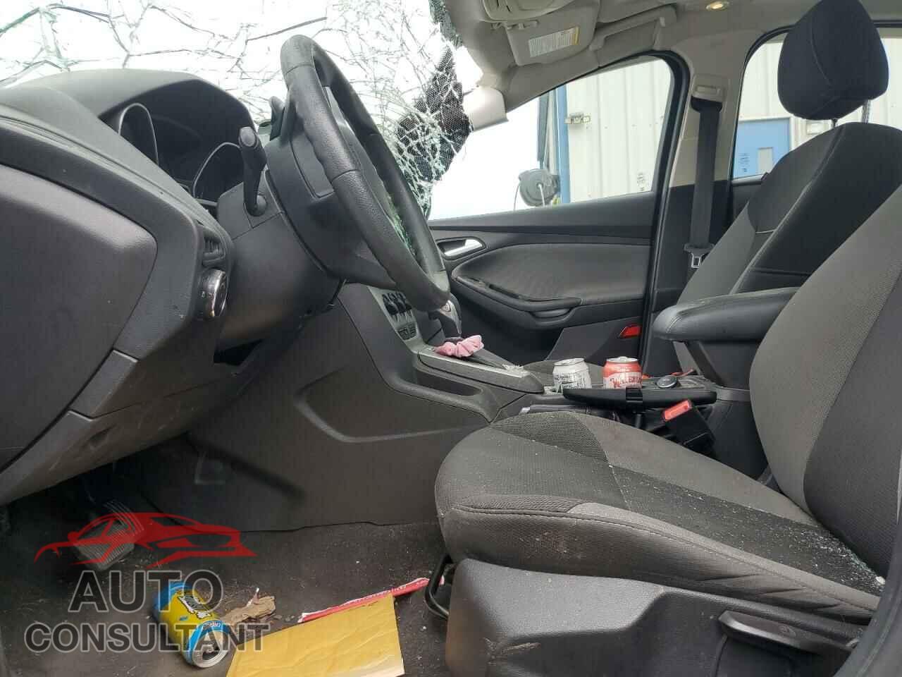 FORD FOCUS 2014 - 1FADP3F23EL446579