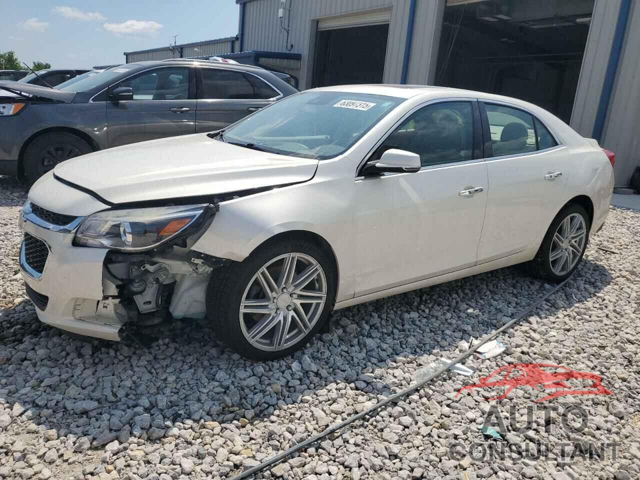 CHEVROLET MALIBU 2014 - 1G11J5SX3EF155213