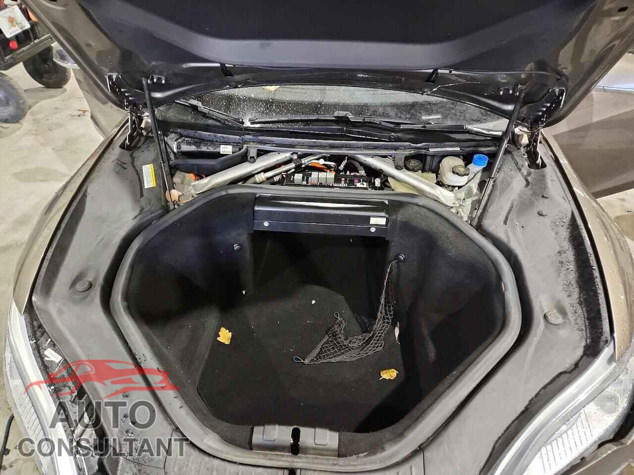 TESLA MODEL S 2016 - 5YJSA1E15GF131949