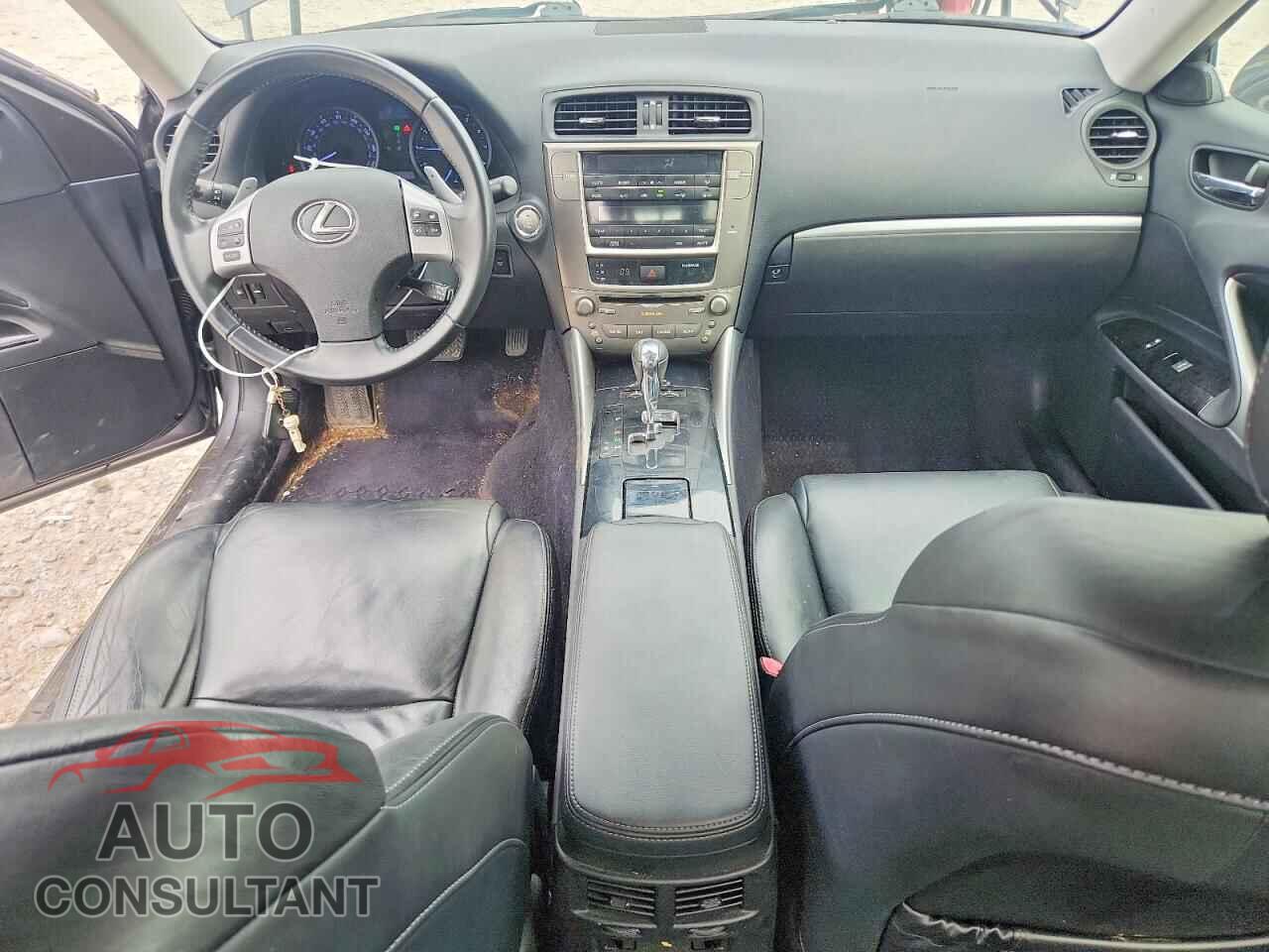 LEXUS IS 2013 - JTHCF5C26D5061253