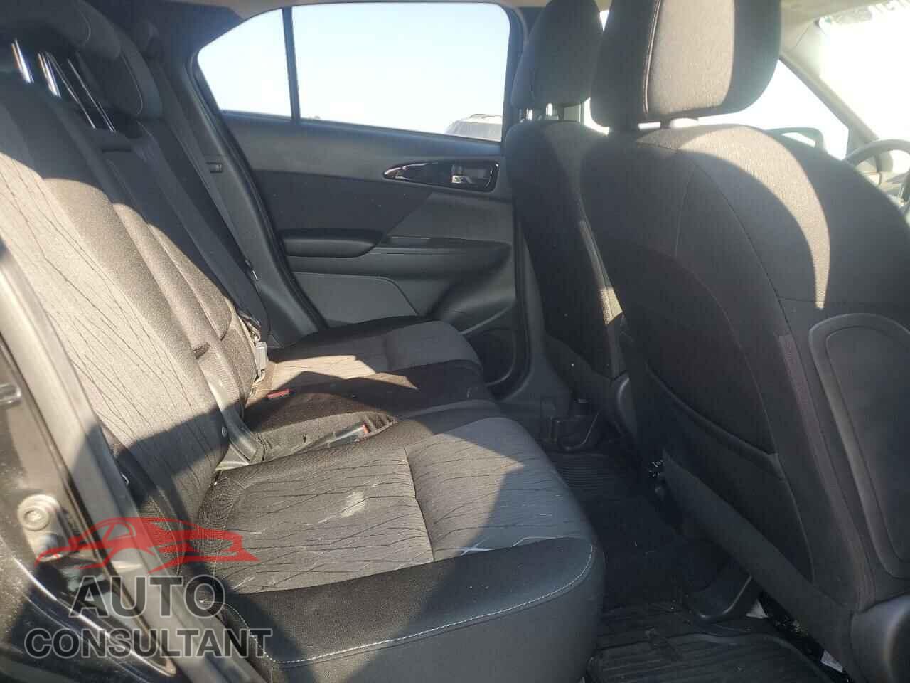 MITSUBISHI ECLIPSE 2018 - JA4AT5AA2JZ069473