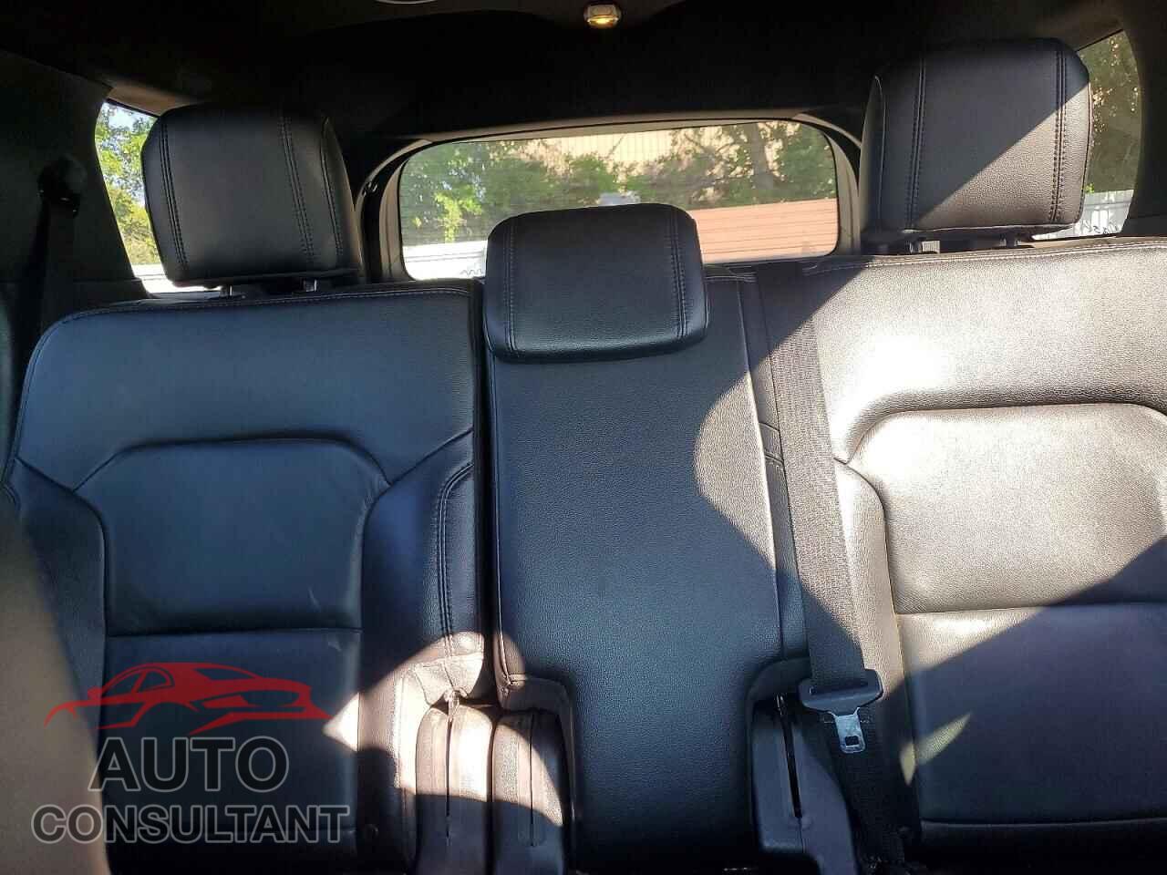 FORD EXPLORER 2017 - 1FM5K8D87HGC28042