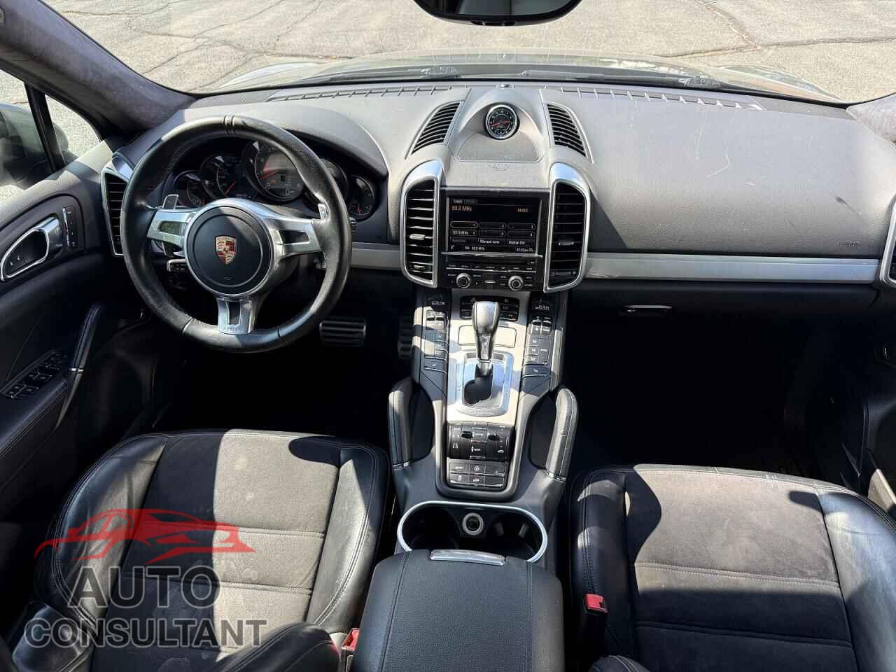 PORSCHE CAYENNE 2013 - WP1AD2A20DLA78351