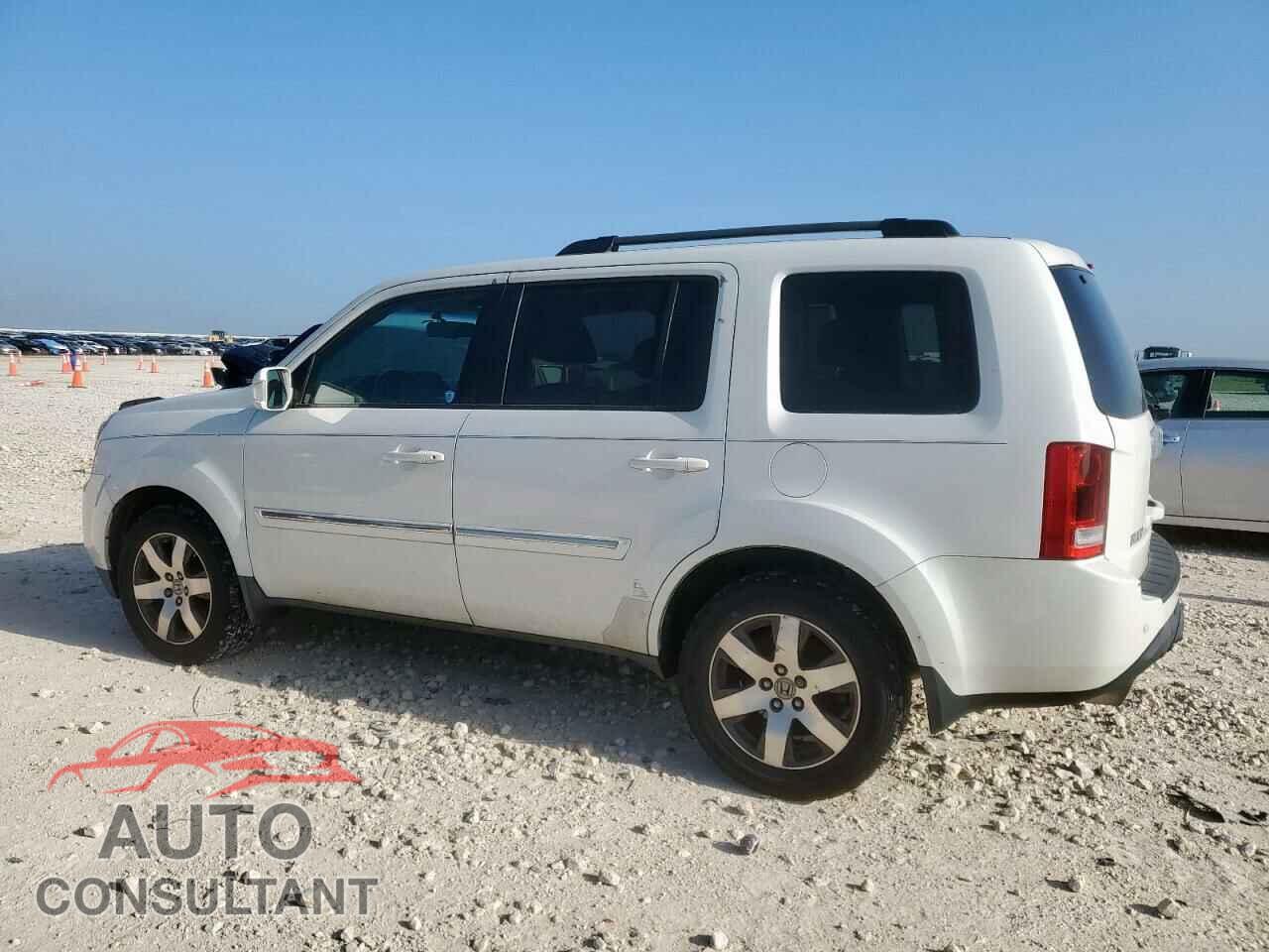HONDA PILOT 2013 - 5FNYF3H92DB012650