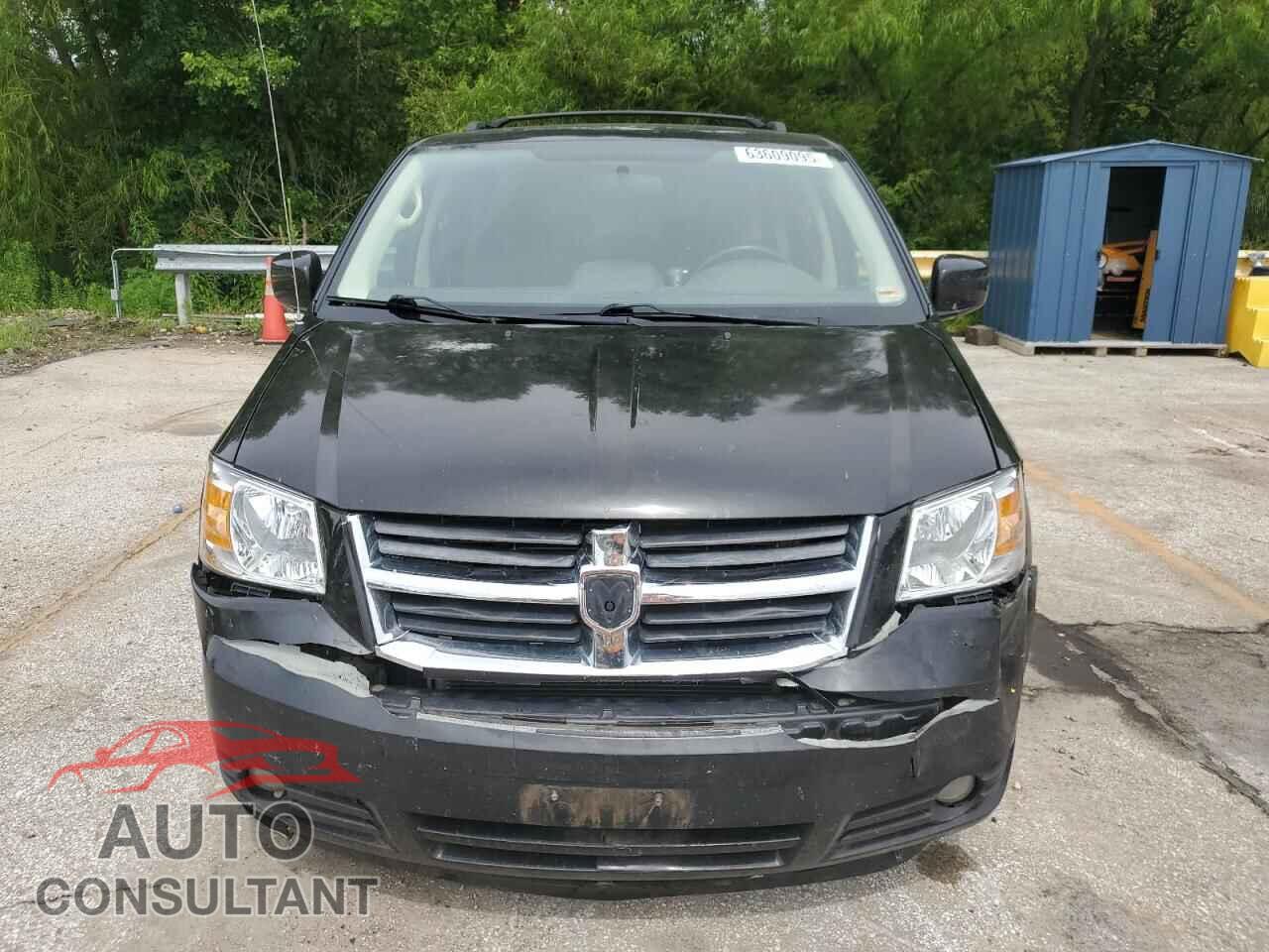 DODGE CARAVAN 2010 - 2D4RN5D14AR211169