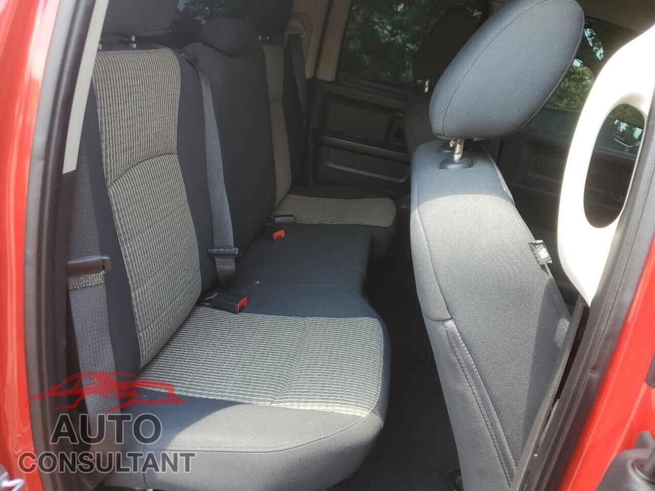 DODGE RAM 1500 2012 - 1C6RD6FT2CS323305