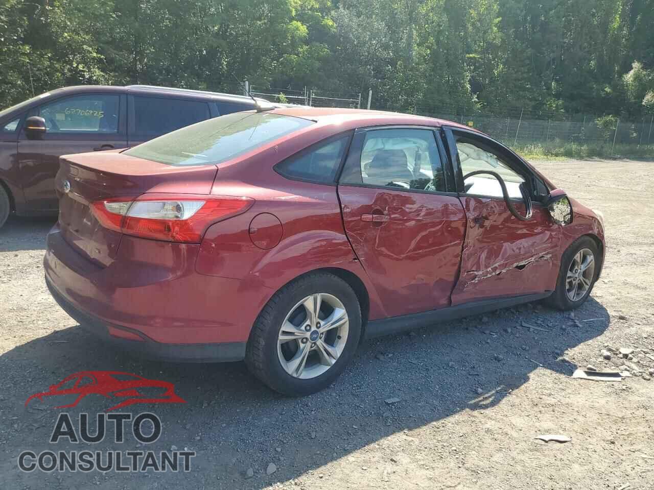 FORD FOCUS 2014 - 1FADP3F29EL114310