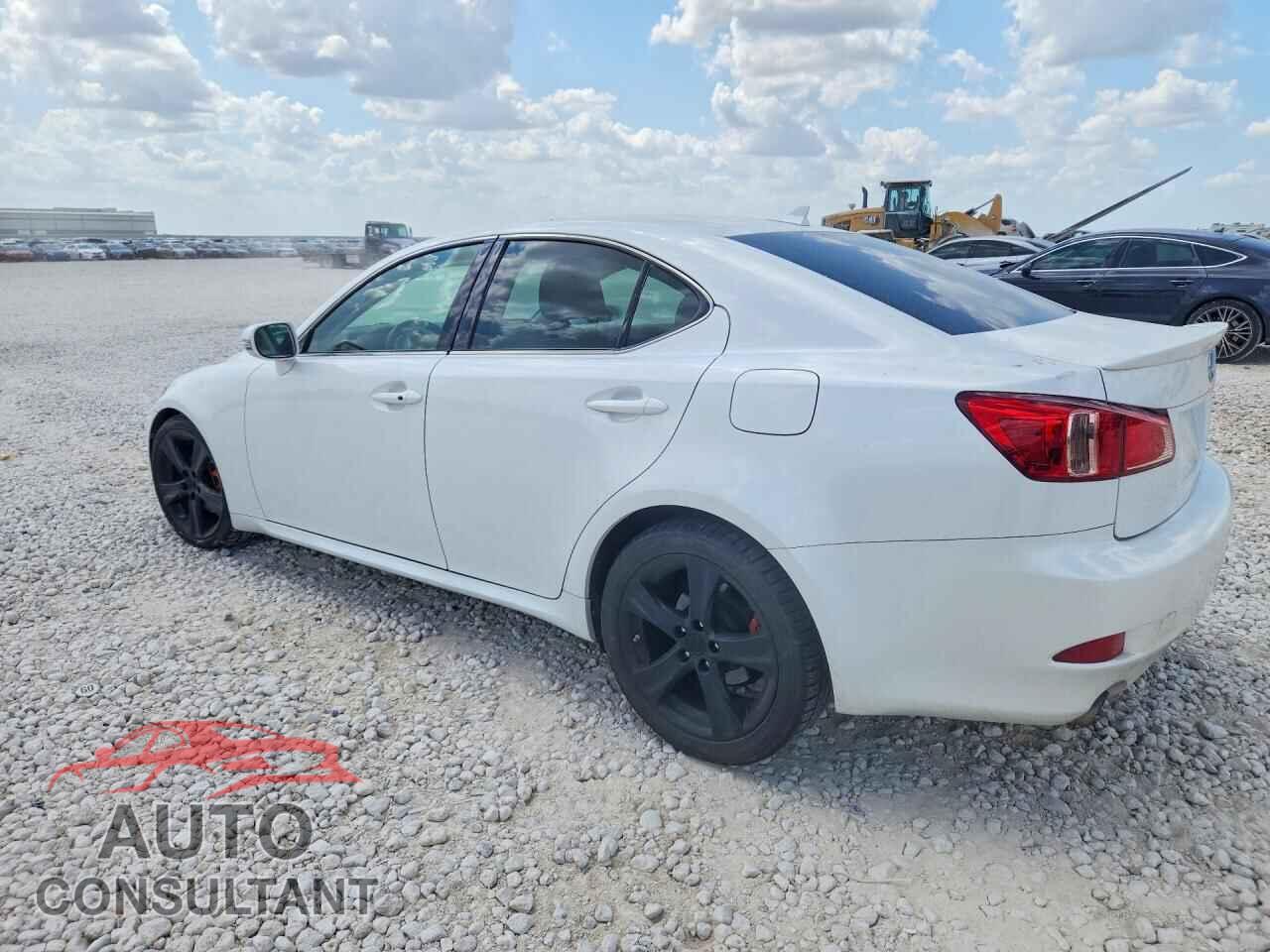 LEXUS IS 2012 - JTHBF5C21C5170679