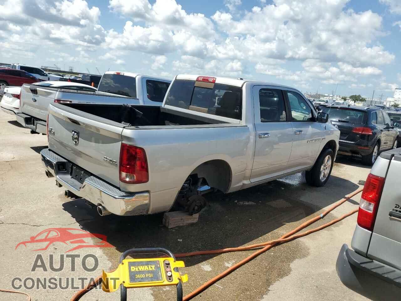 DODGE RAM 1500 2012 - 1C6RD7LT0CS109665