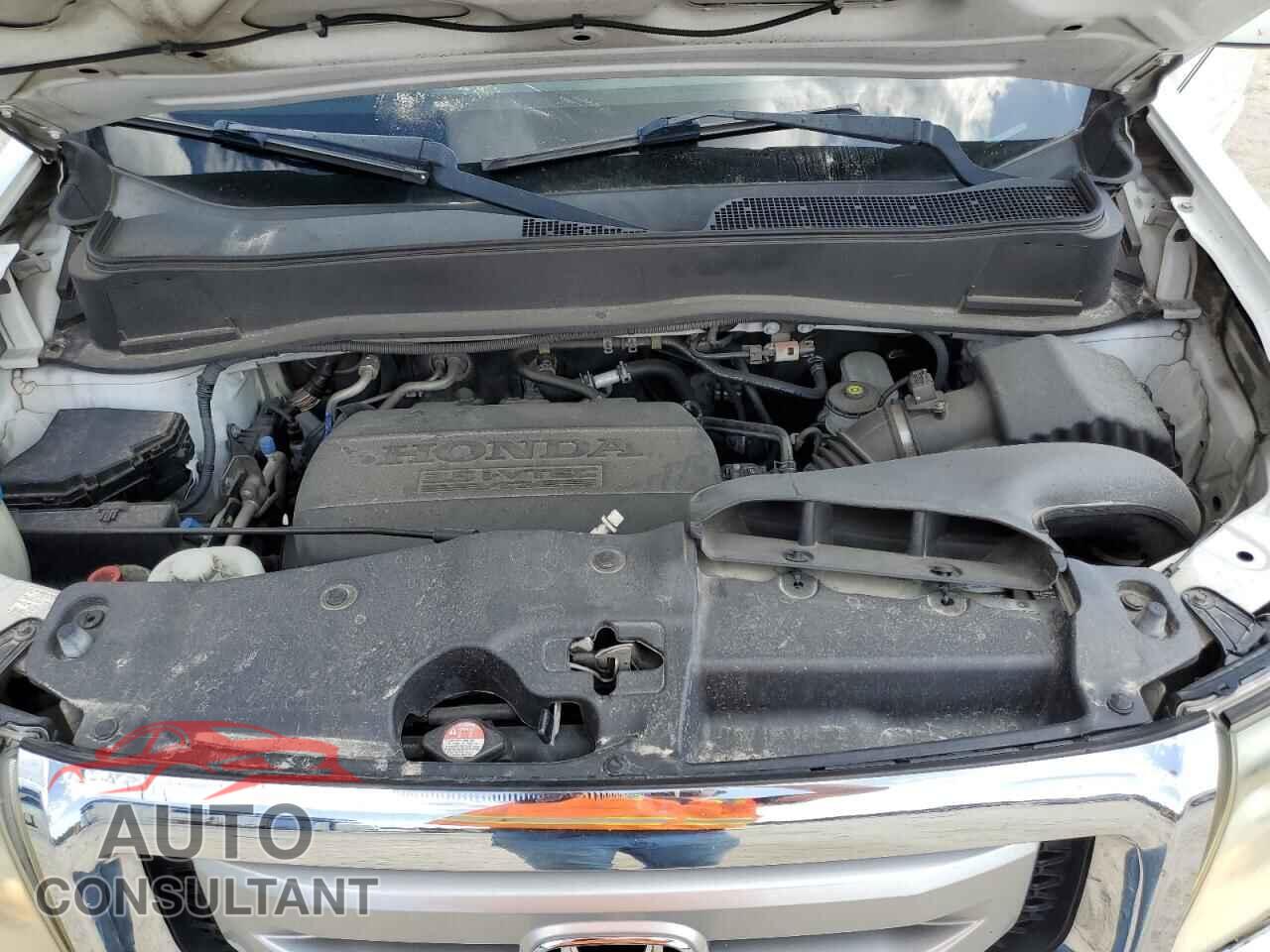 HONDA PILOT 2011 - 5FNYF4H52BB085551