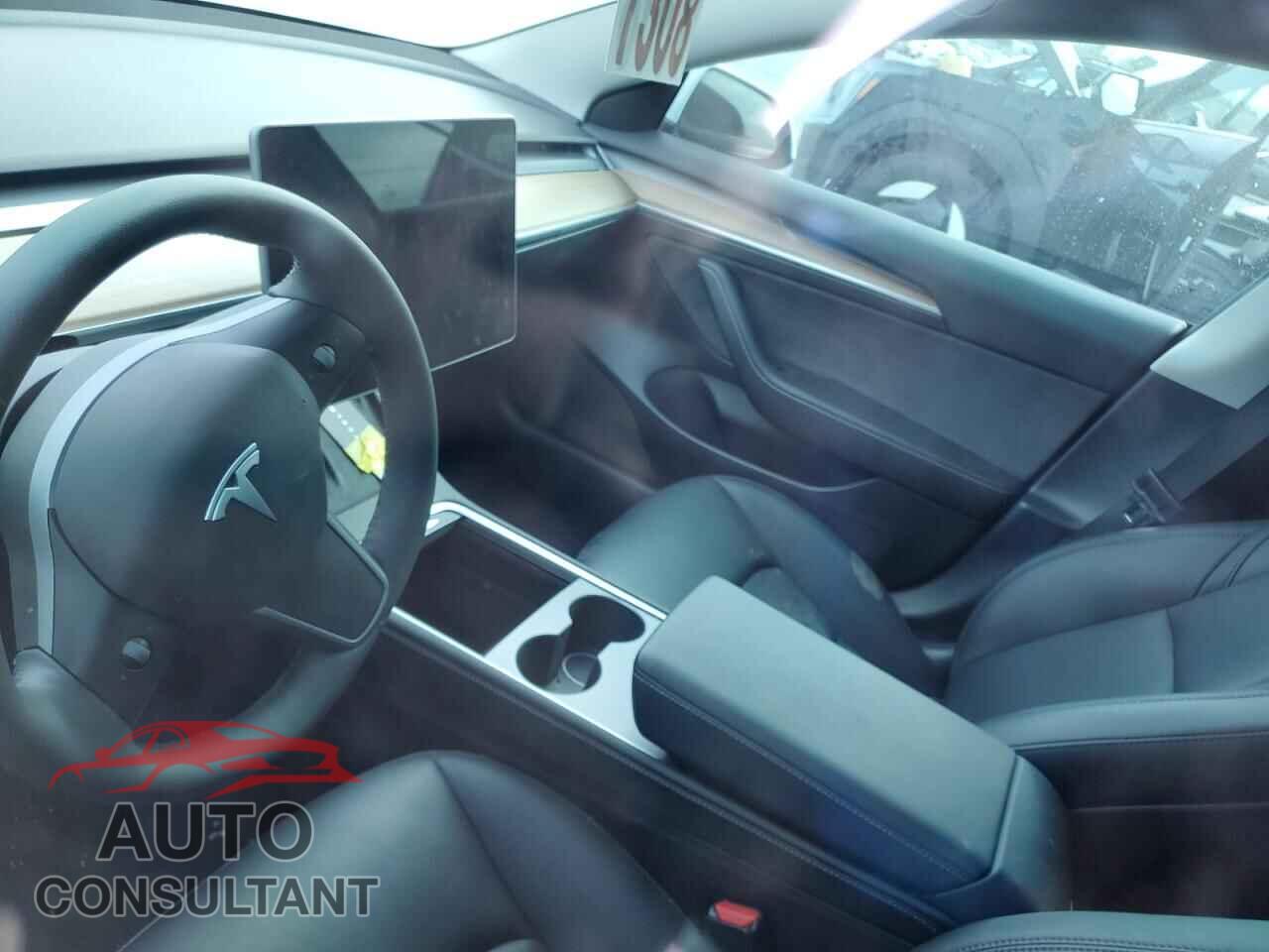 TESLA MODEL 3 2022 - 5YJ3E1EB5NF361246