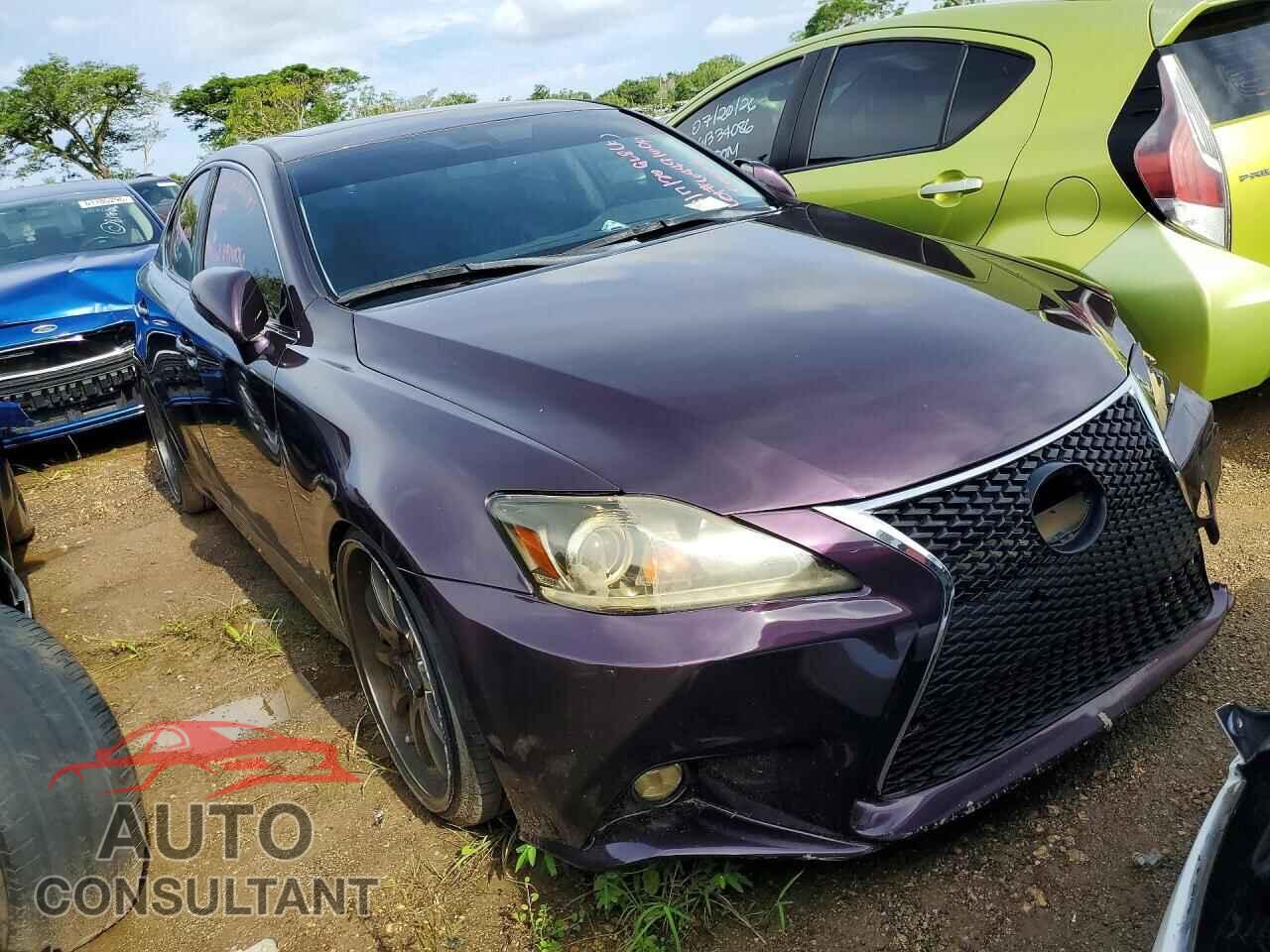 LEXUS IS 2011 - JTHBF5C27B5153061