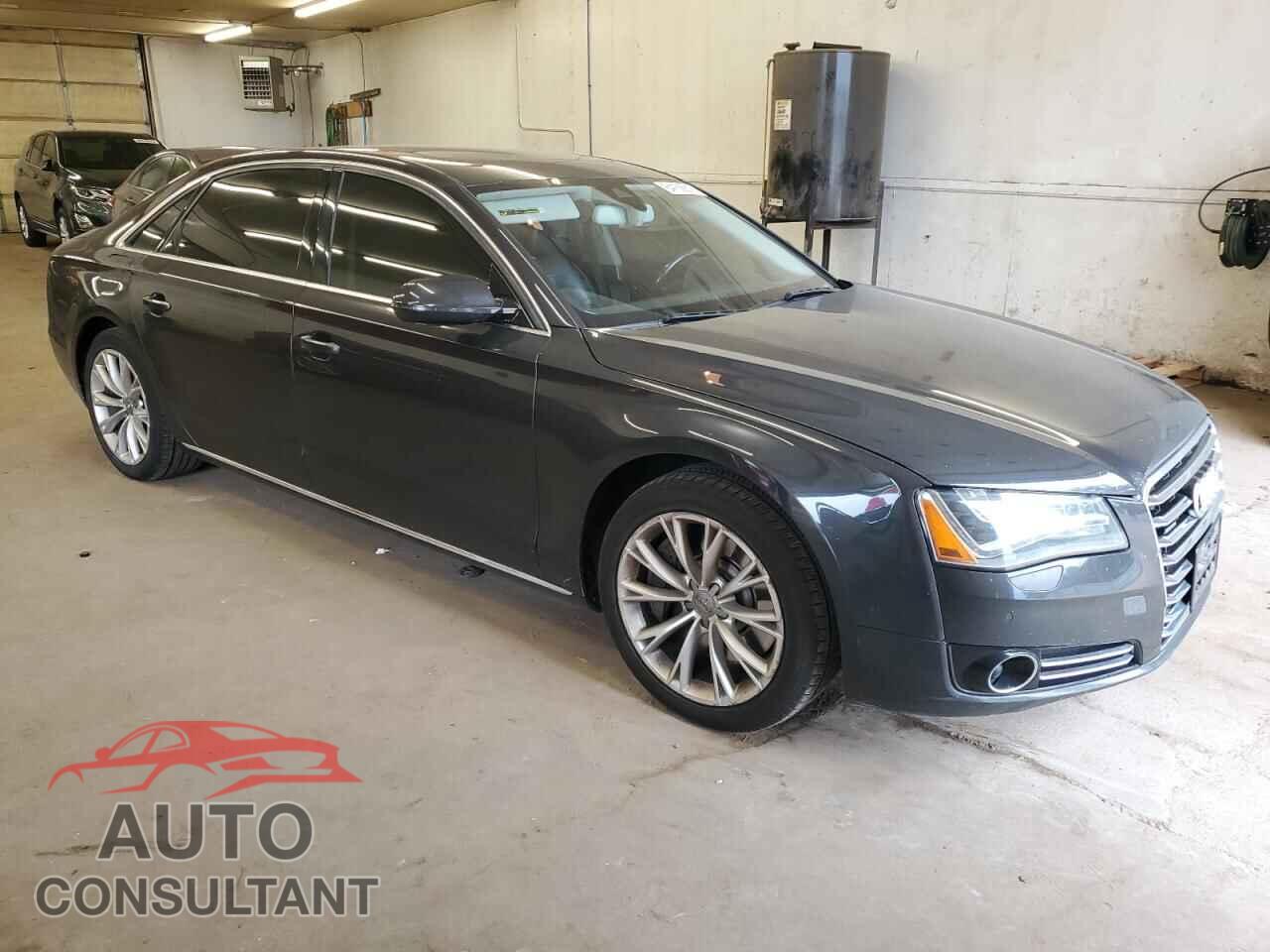 AUDI A8 2011 - WAURVAFD0BN004528
