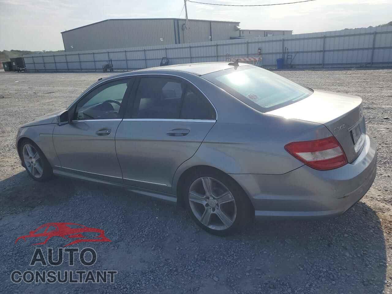 MERCEDES-BENZ C-CLASS 2010 - WDDGF8BB5AR100866