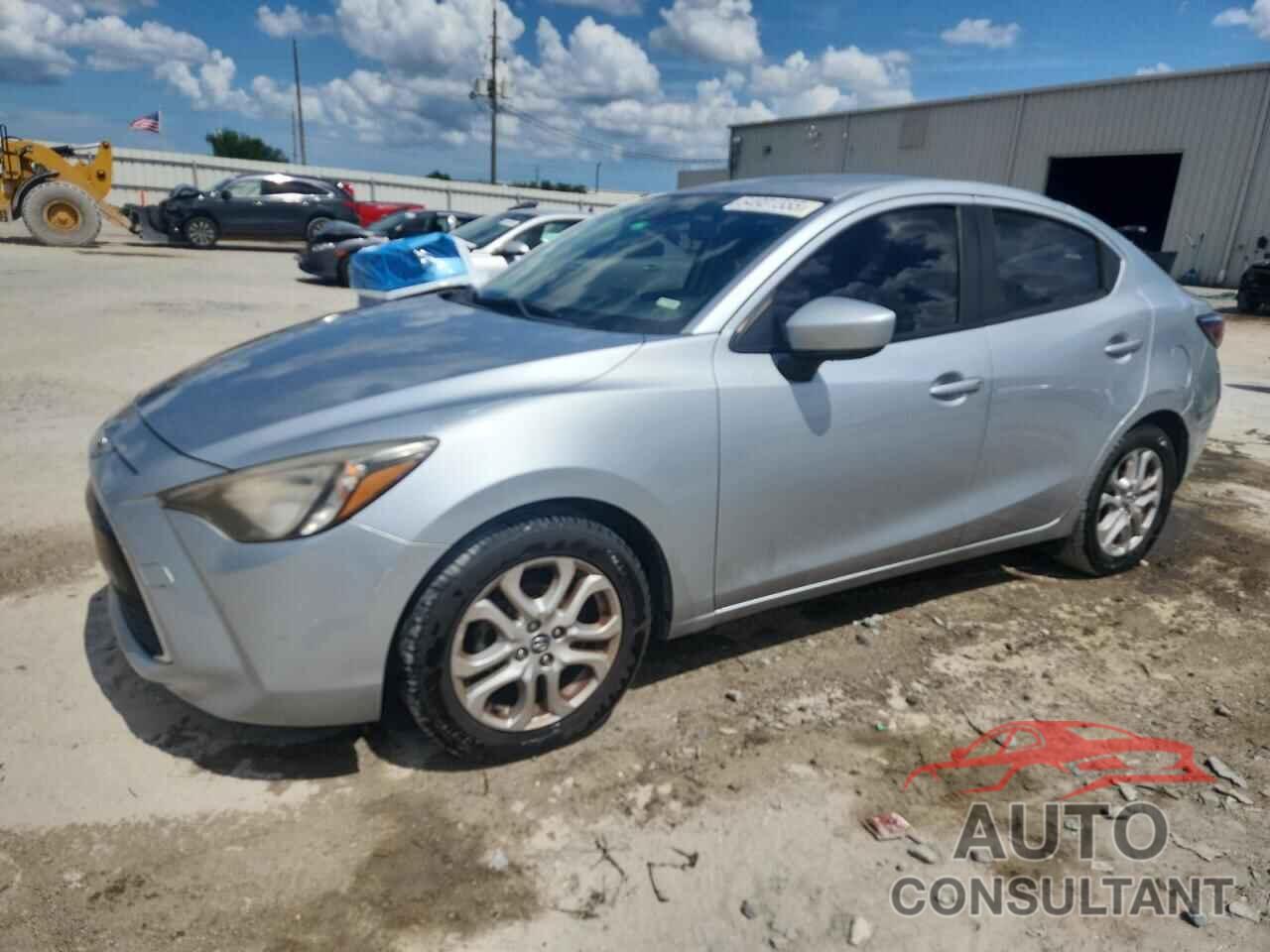 TOYOTA YARIS 2018 - 3MYDLBYV1JY327875