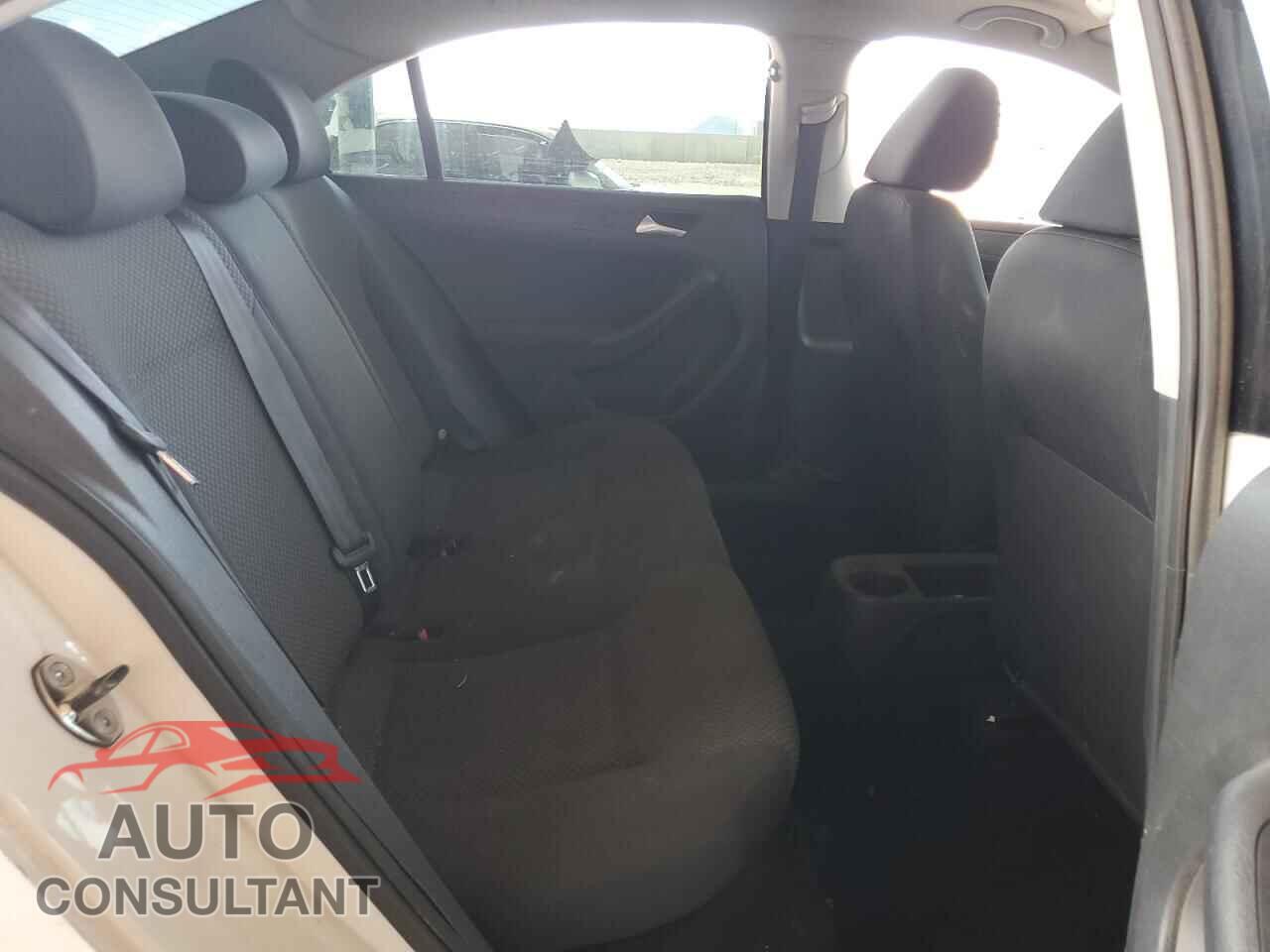 VOLKSWAGEN JETTA 2012 - 3VW1K7AJ6CM426627
