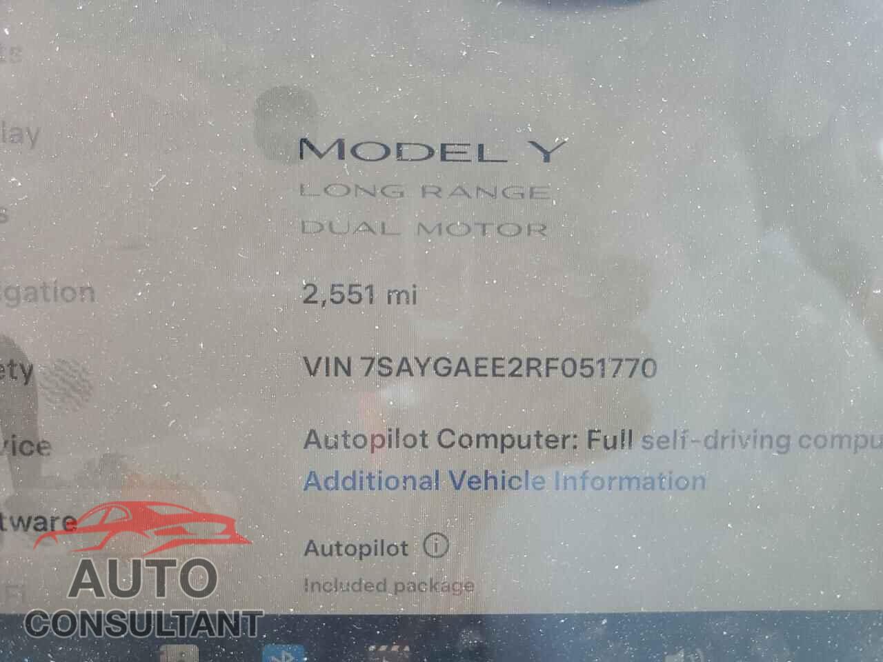 TESLA MODEL Y 2024 - 7SAYGAEE2RF051770
