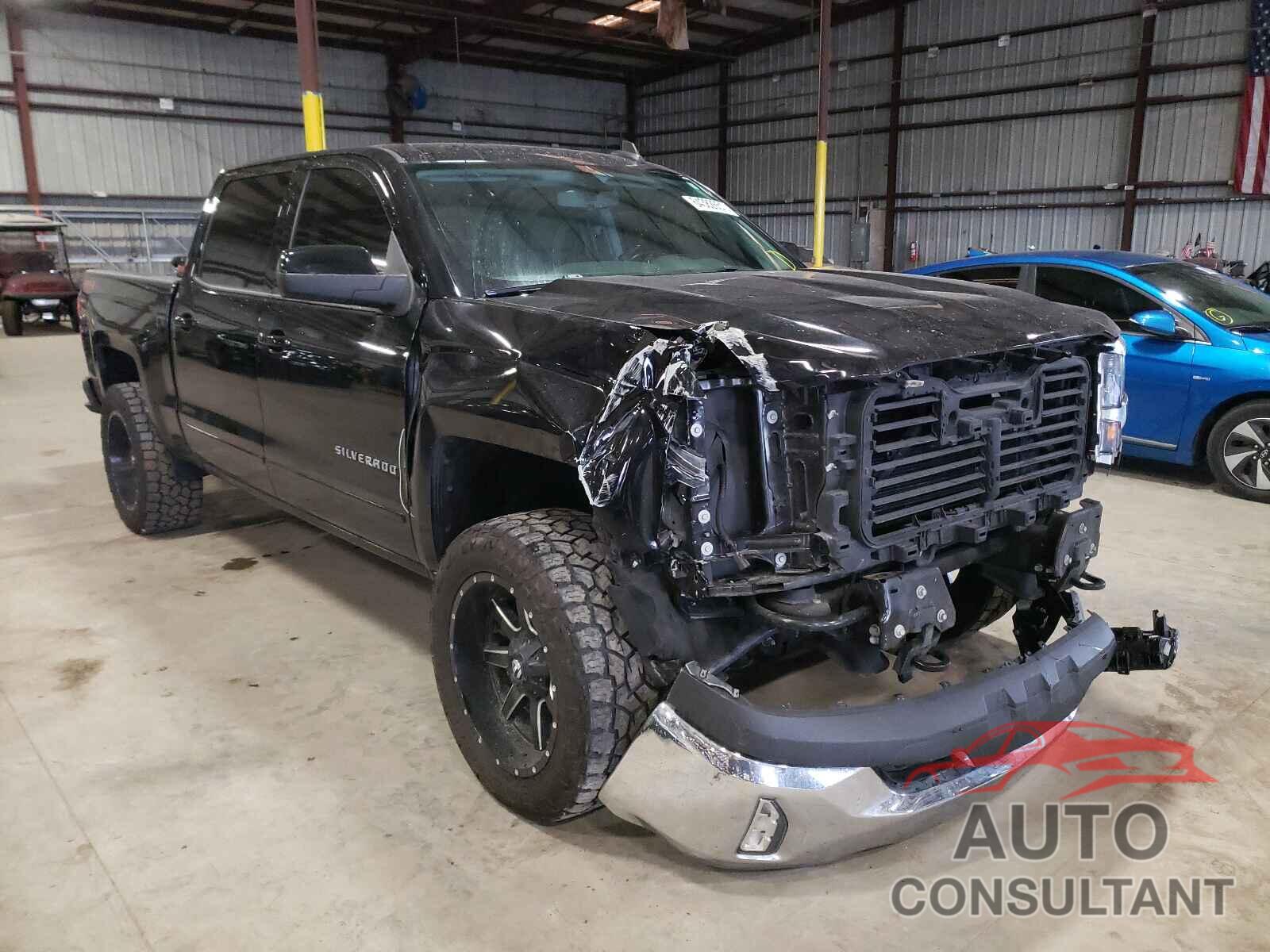 CHEVROLET SILVERADO 2018 - 3GCUKREC8JG608669
