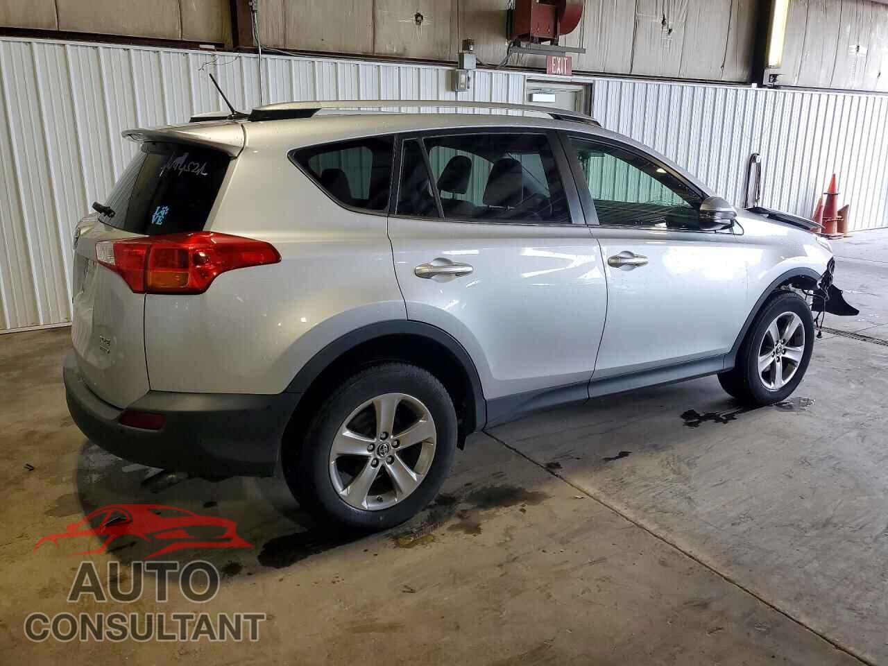 TOYOTA RAV4 2015 - JTMRFREV7FD117784