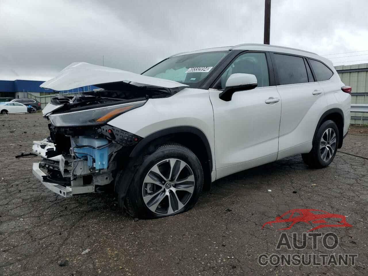 TOYOTA HIGHLANDER 2023 - 5TDKDRBH7PS047635