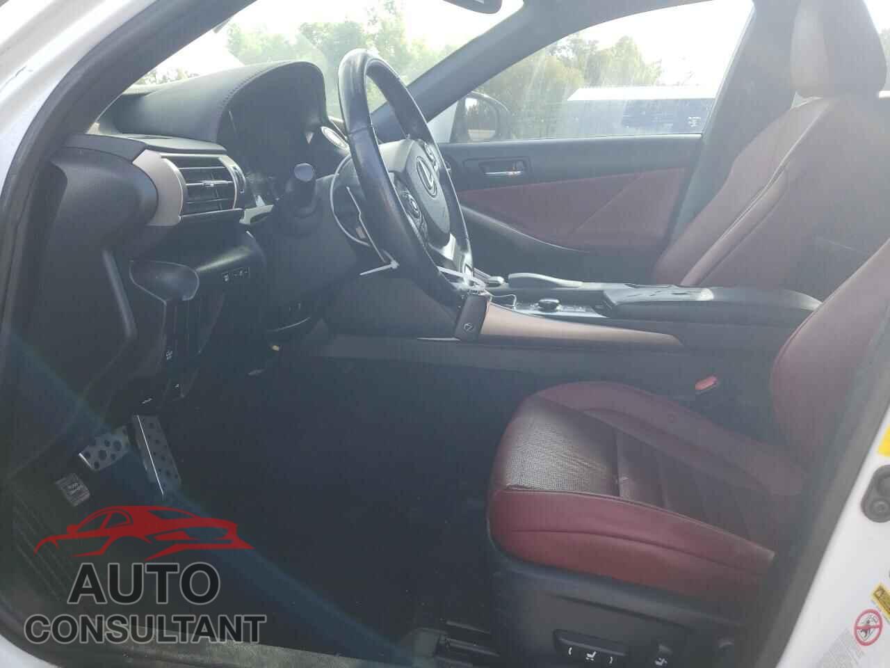 LEXUS IS 2014 - JTHBF1D24E5032029