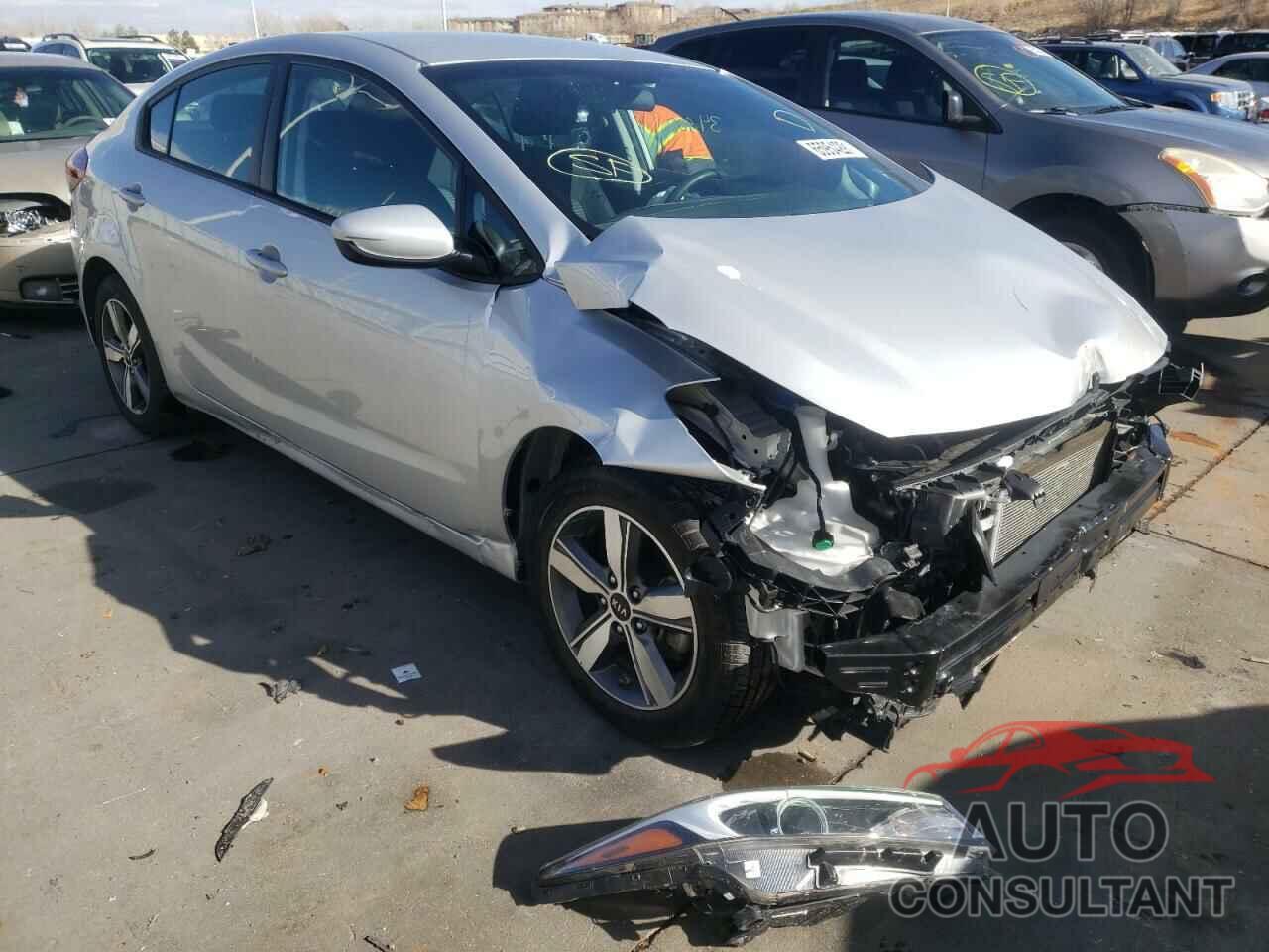 KIA FORTE 2018 - 3KPFL4A7XJE245451