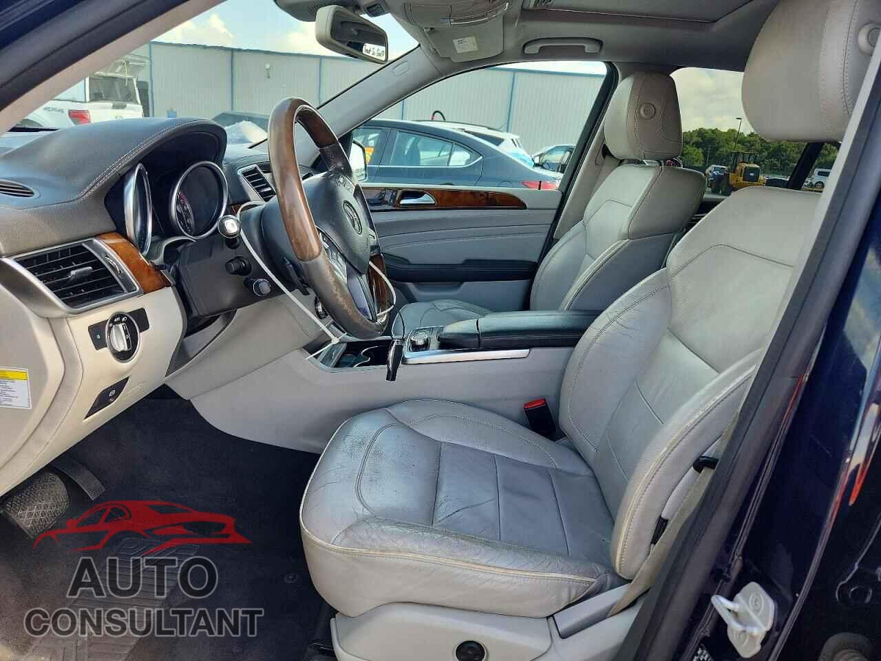 MERCEDES-BENZ M-CLASS 2013 - 4JGDA7DB5DA205182