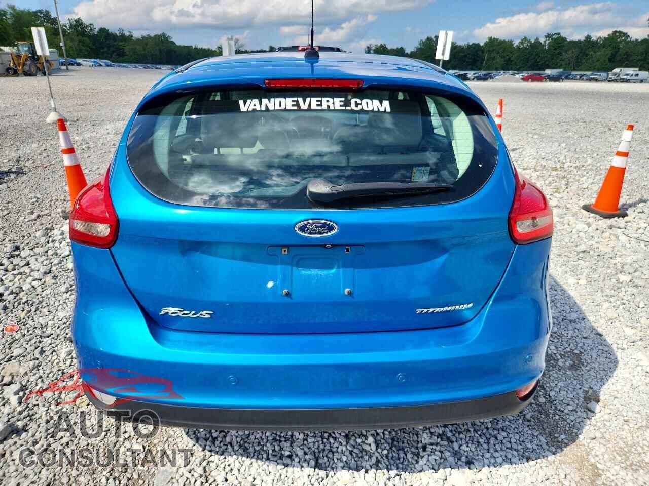 FORD FOCUS 2015 - 1FADP3N20FL386604