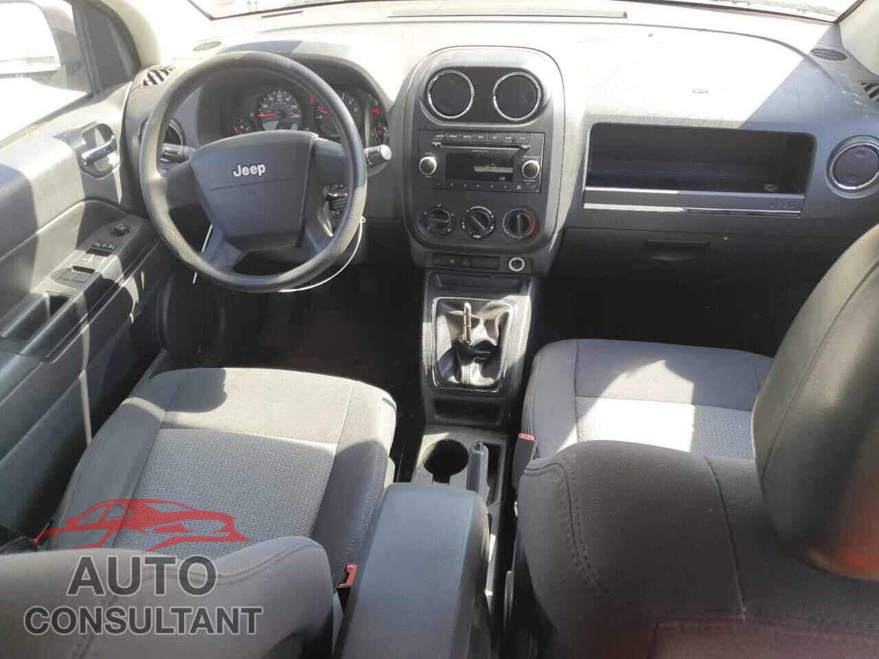 JEEP COMPASS 2009 - 1J4FF47B49D135411