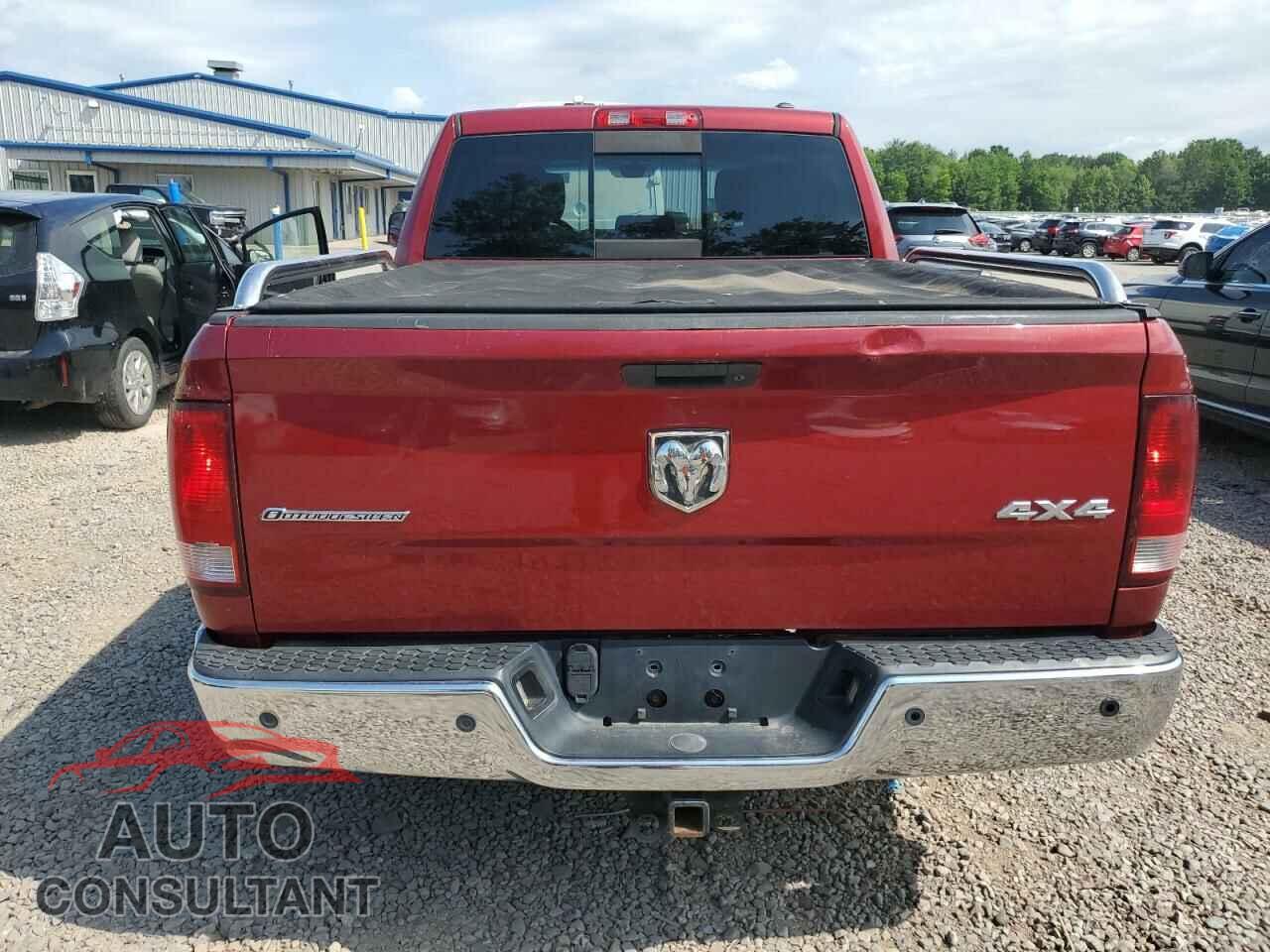 DODGE RAM 1500 2012 - 1C6RD7LT0CS278116