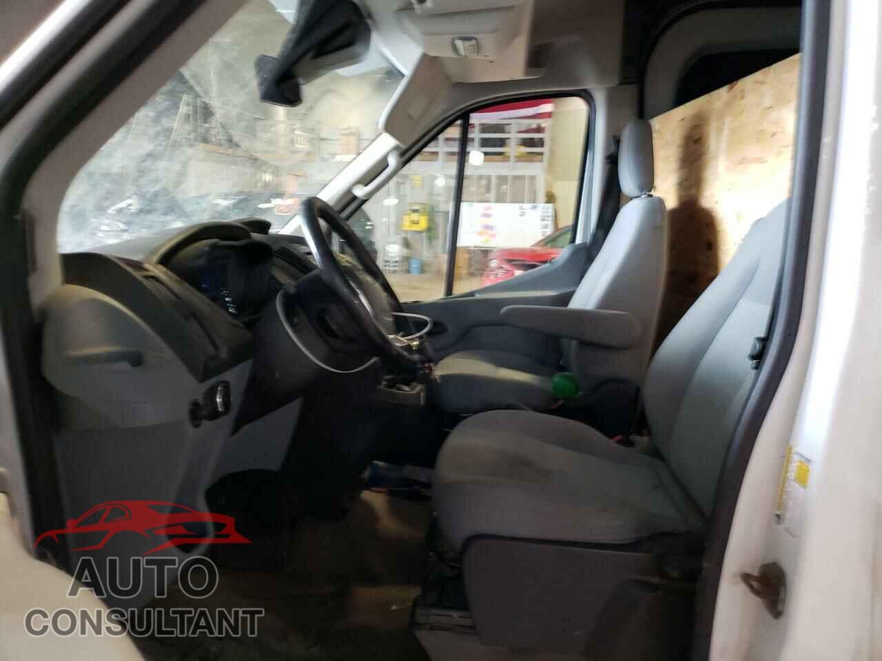 FORD TRANSIT CO 2017 - 1FTYR2CM5HKA27598
