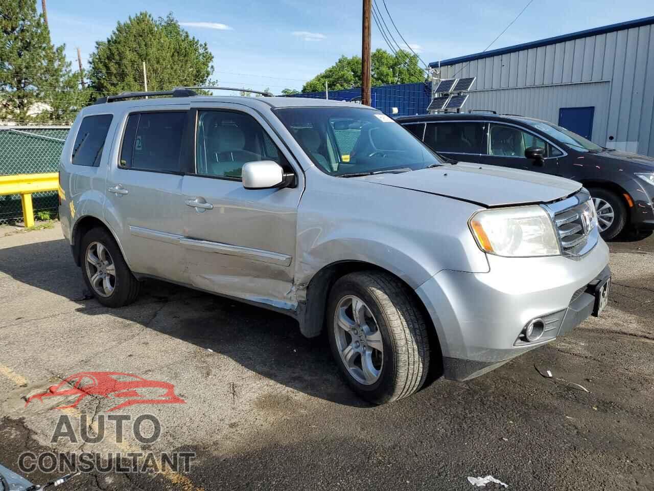 HONDA PILOT 2015 - 5FNYF4H48FB069304
