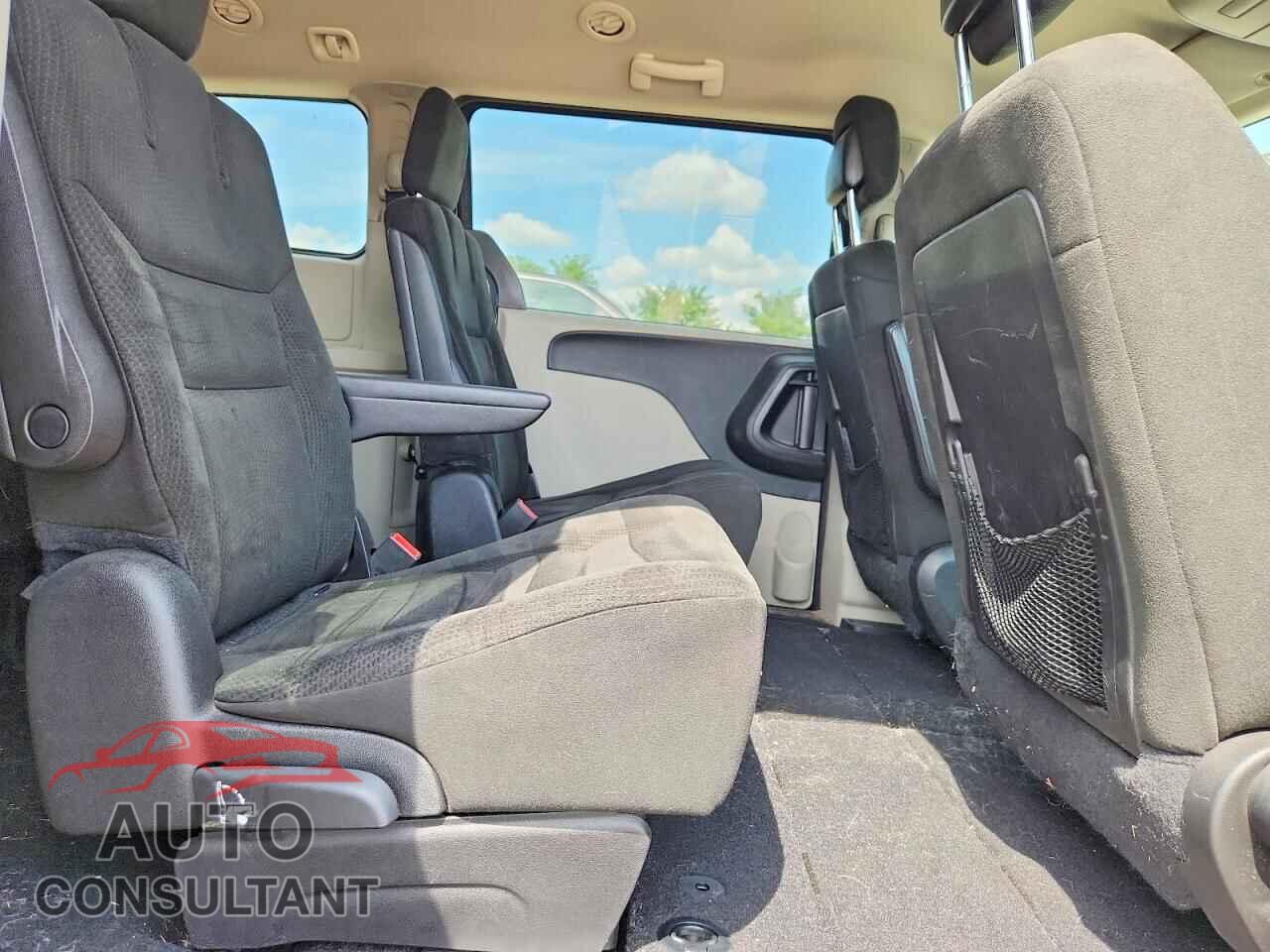 DODGE CARAVAN 2015 - 2C4RDGBG2FR658433