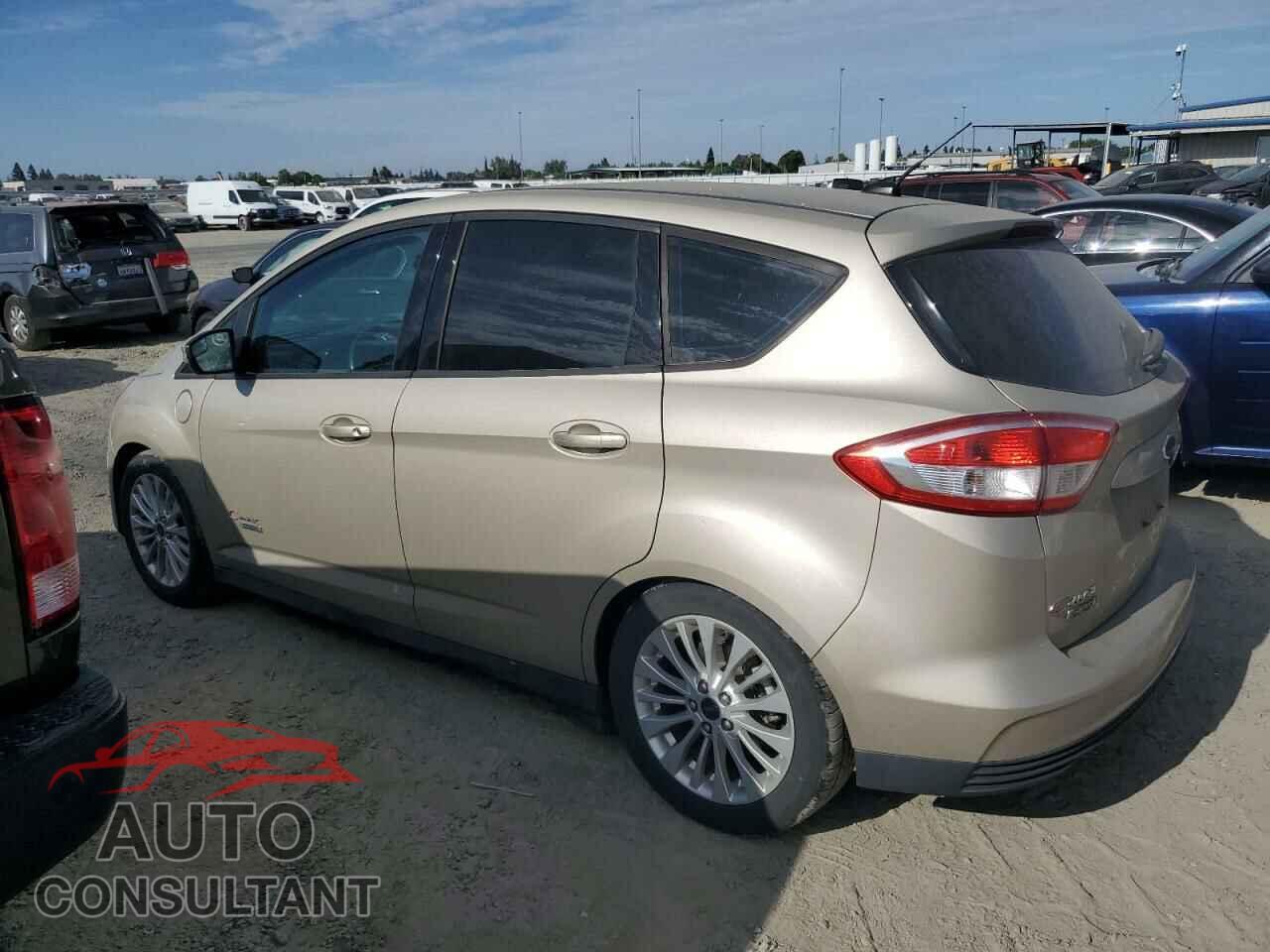 FORD CMAX 2017 - 1FADP5EU8HL118075