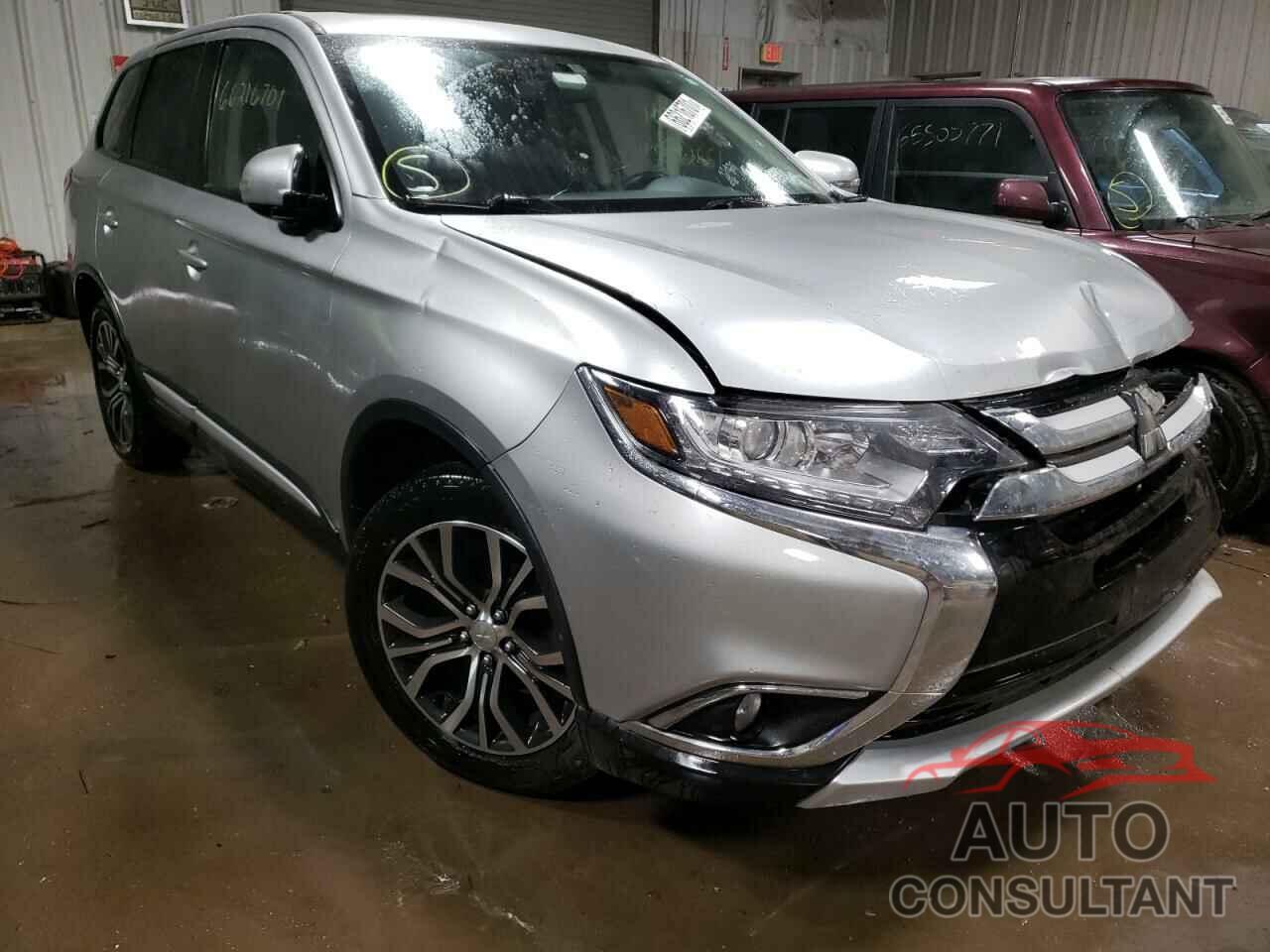 MITSUBISHI OUTLANDER 2018 - JA4AD3A37JZ004122