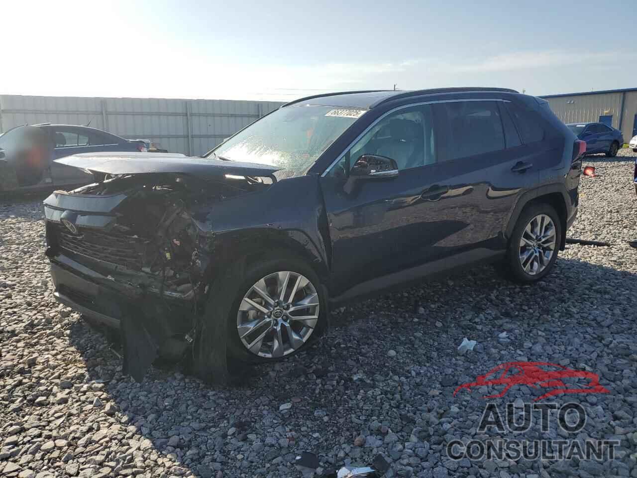 TOYOTA RAV4 2024 - 2T3A1RFV3RW424404