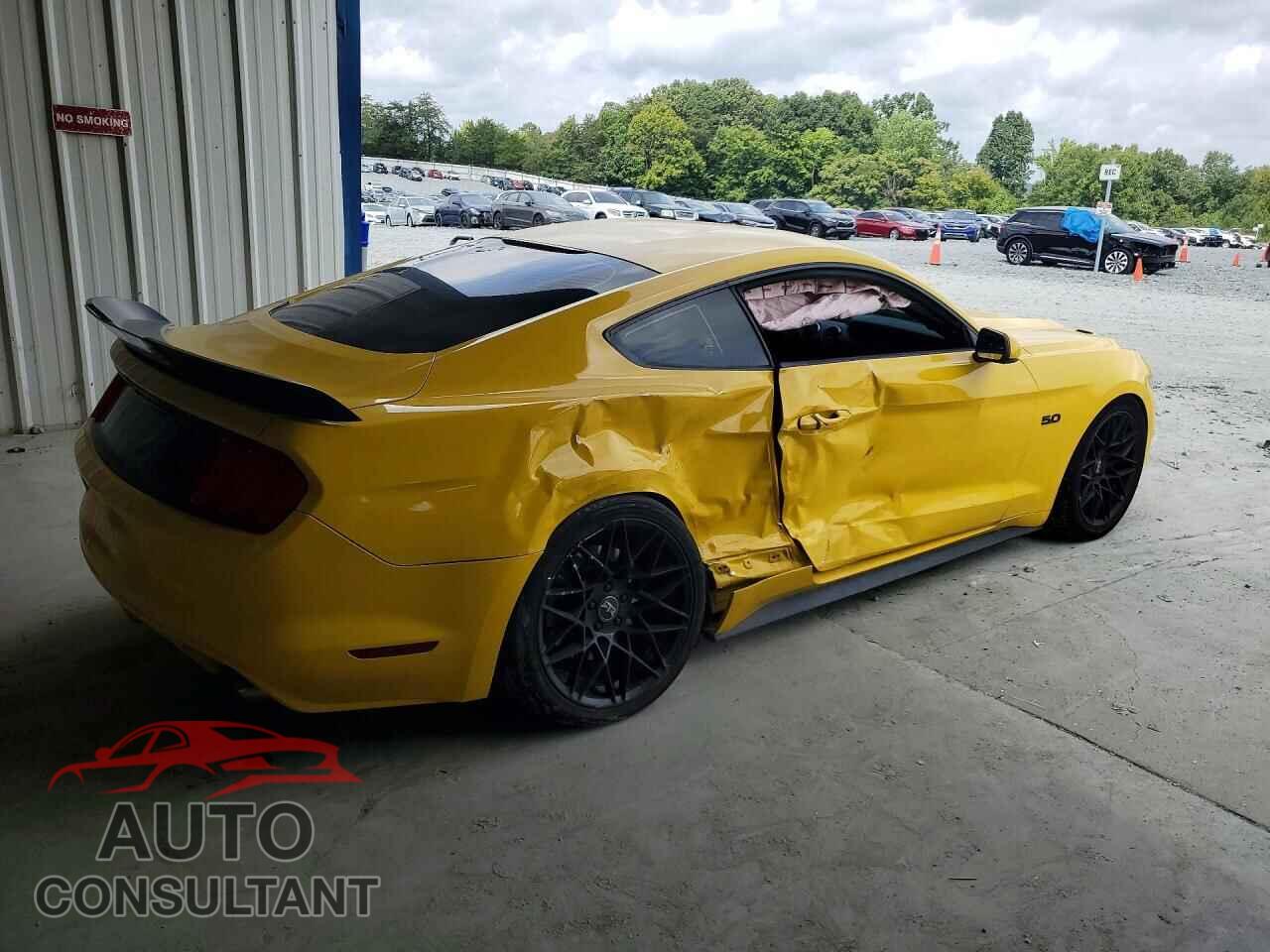 FORD MUSTANG 2017 - 1FA6P8CF6H5276658