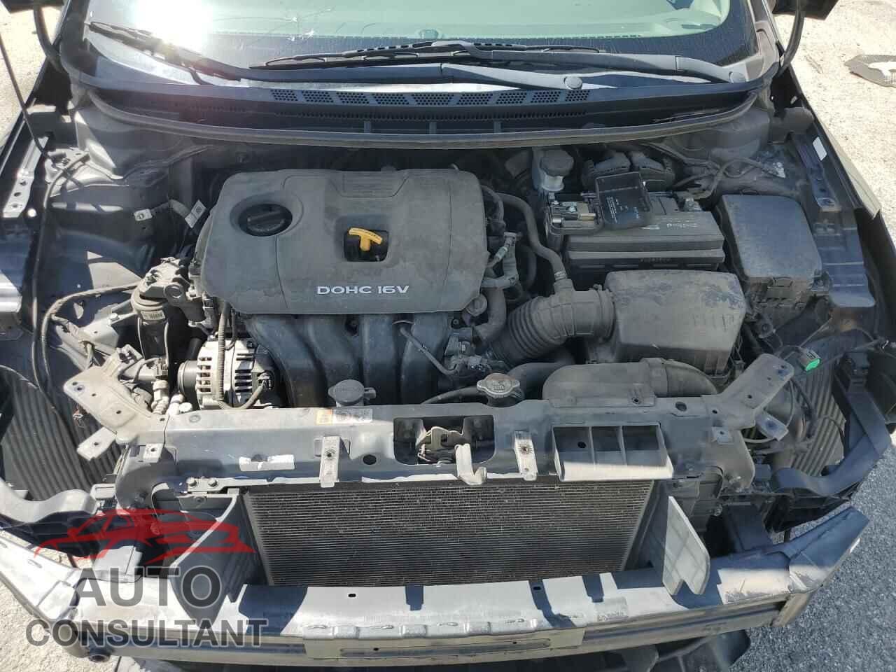 KIA FORTE 2017 - 3KPFK4A76HE090104
