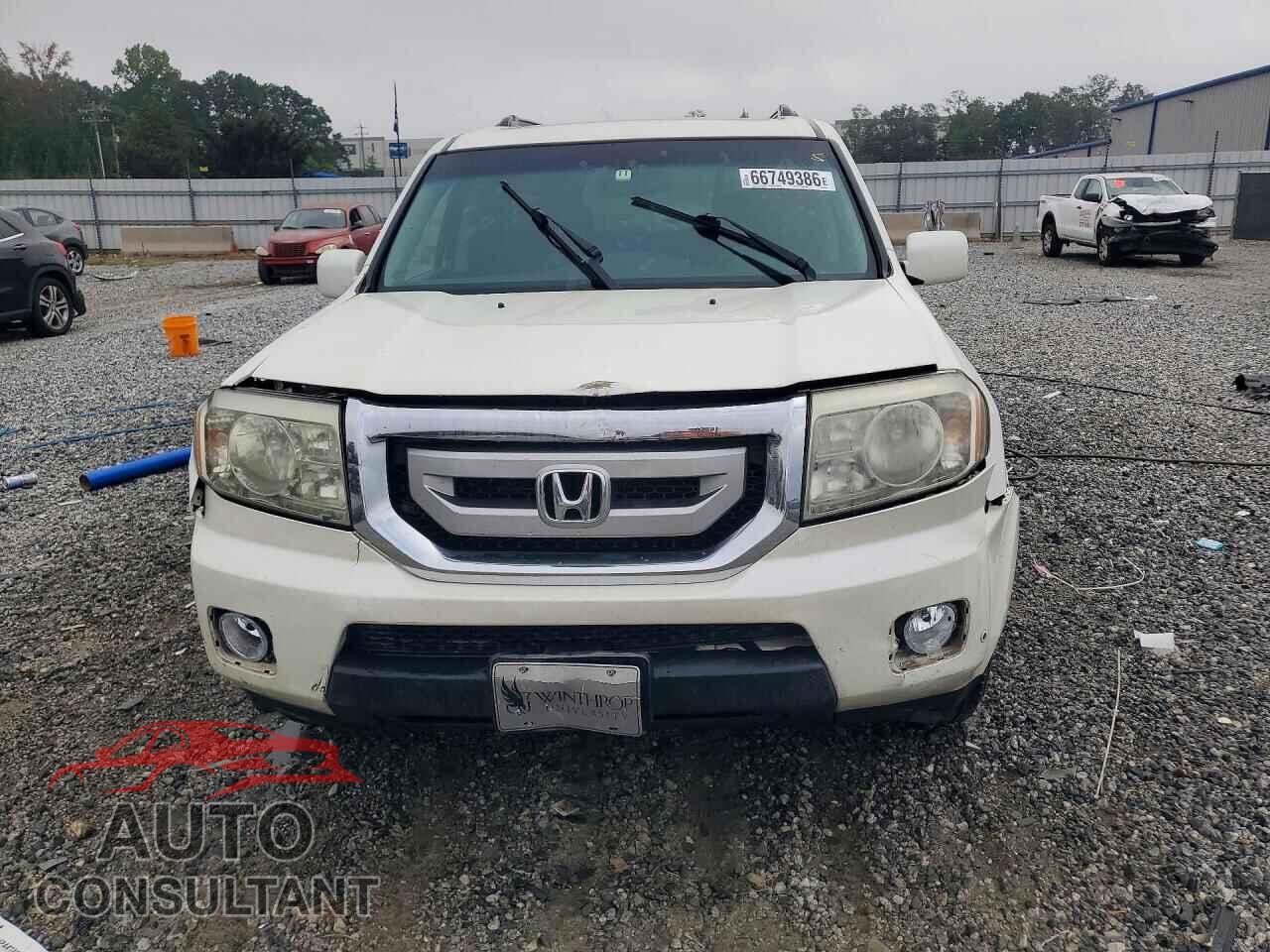 HONDA PILOT 2011 - 5FNYF3H97BB052249