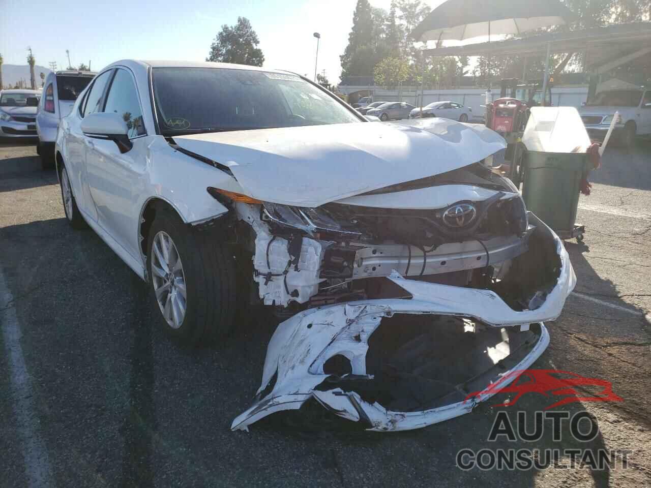 TOYOTA CAMRY 2019 - 4T1B11HK3KU844249