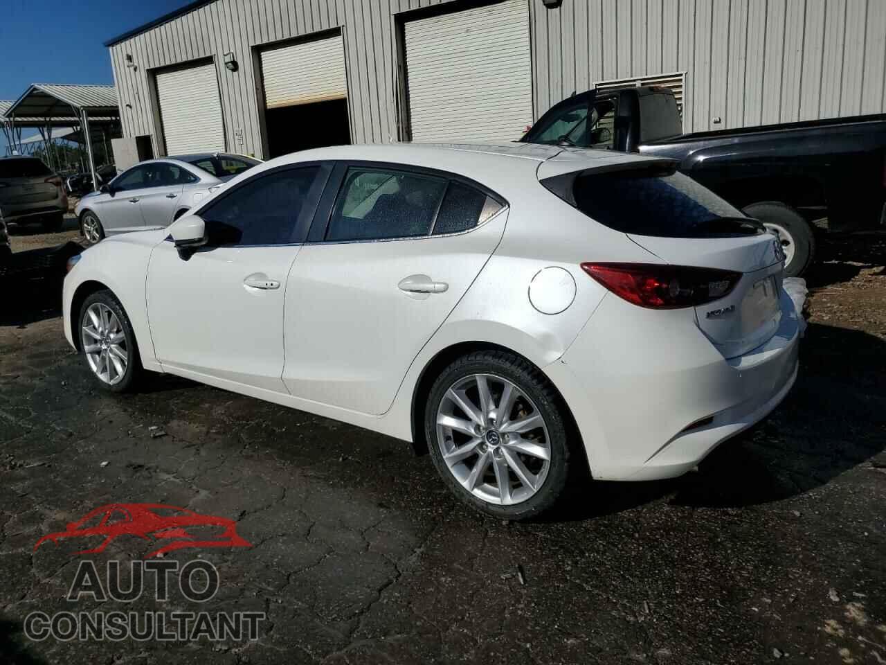 MAZDA 3 2017 - JM1BN1L72H1128805