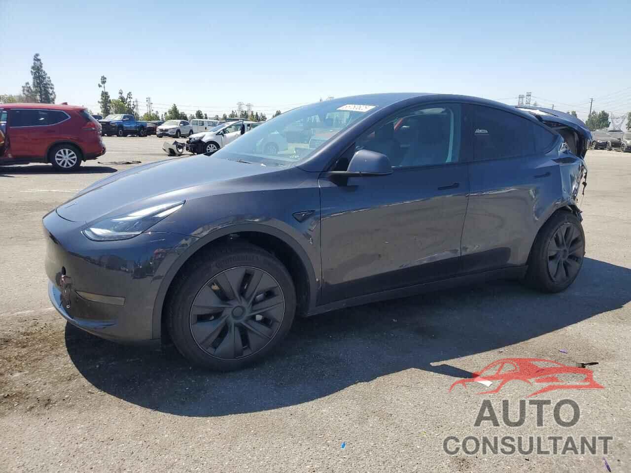 TESLA MODEL Y 2025 - 7SAYGDED8SF227106