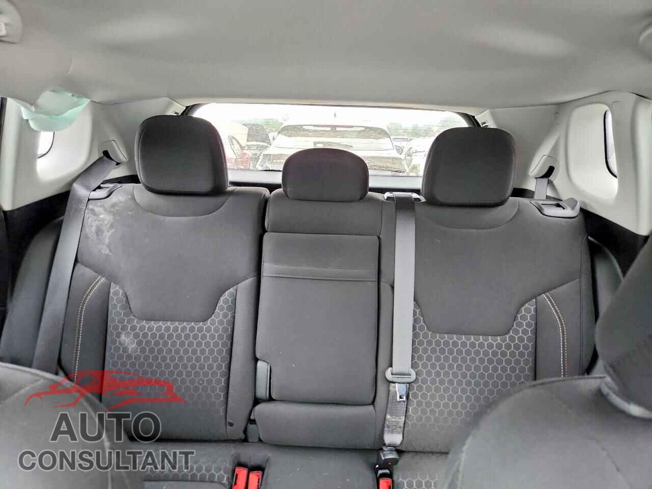 JEEP COMPASS 2018 - 3C4NJDAB2JT399993