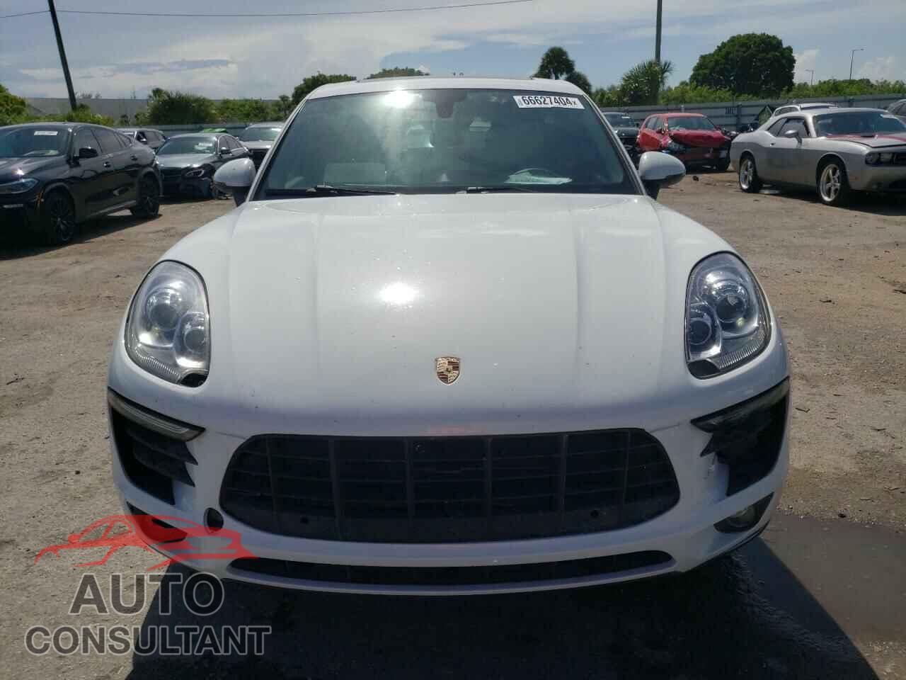 PORSCHE MACAN 2016 - WP1AB2A57GLB50019