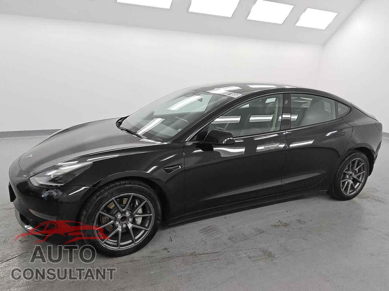 TESLA MODEL 3 2022 - 5YJ3E1EA7NF287562