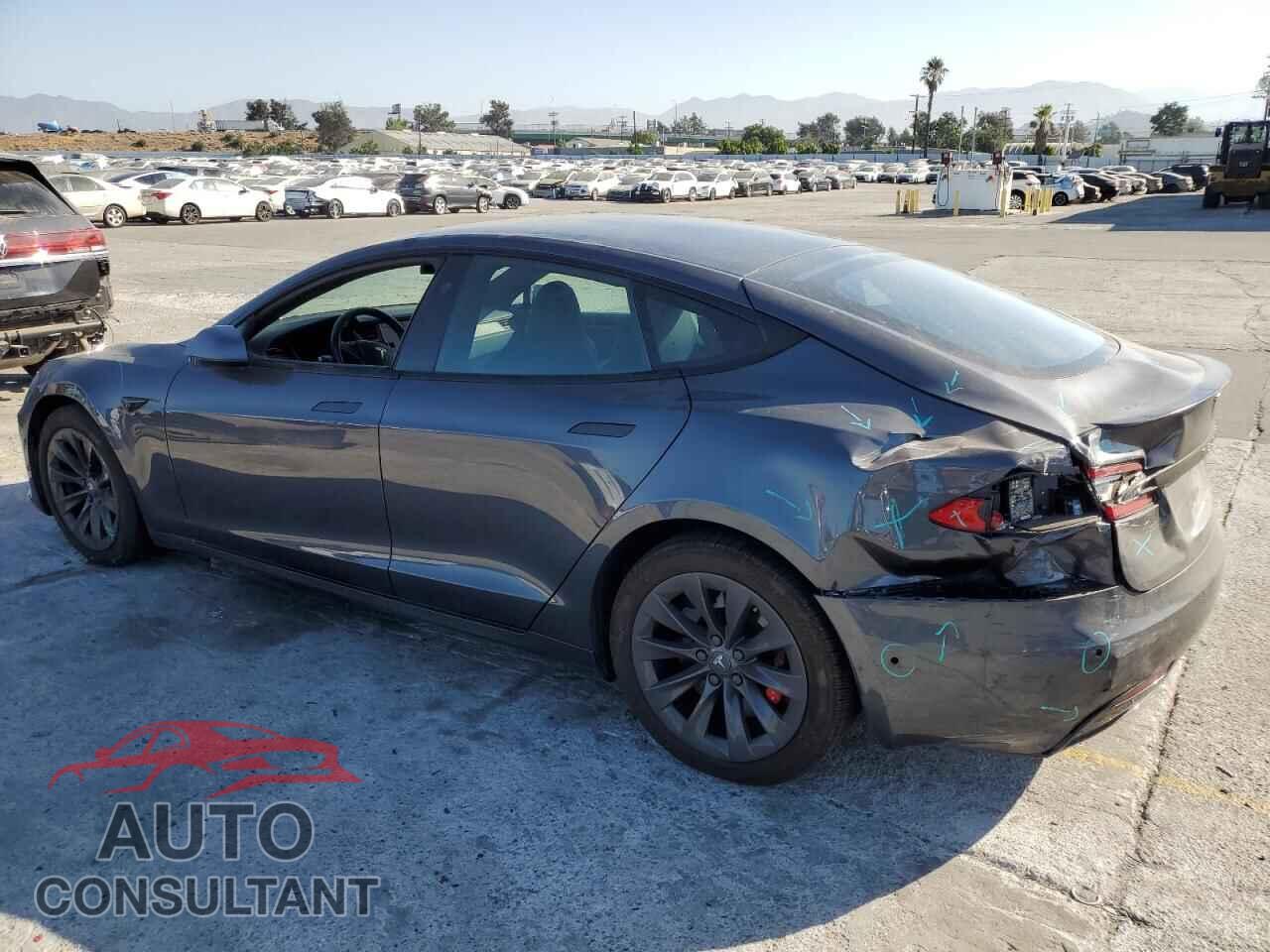 TESLA MODEL S 2019 - 5YJSA1E44KF330204
