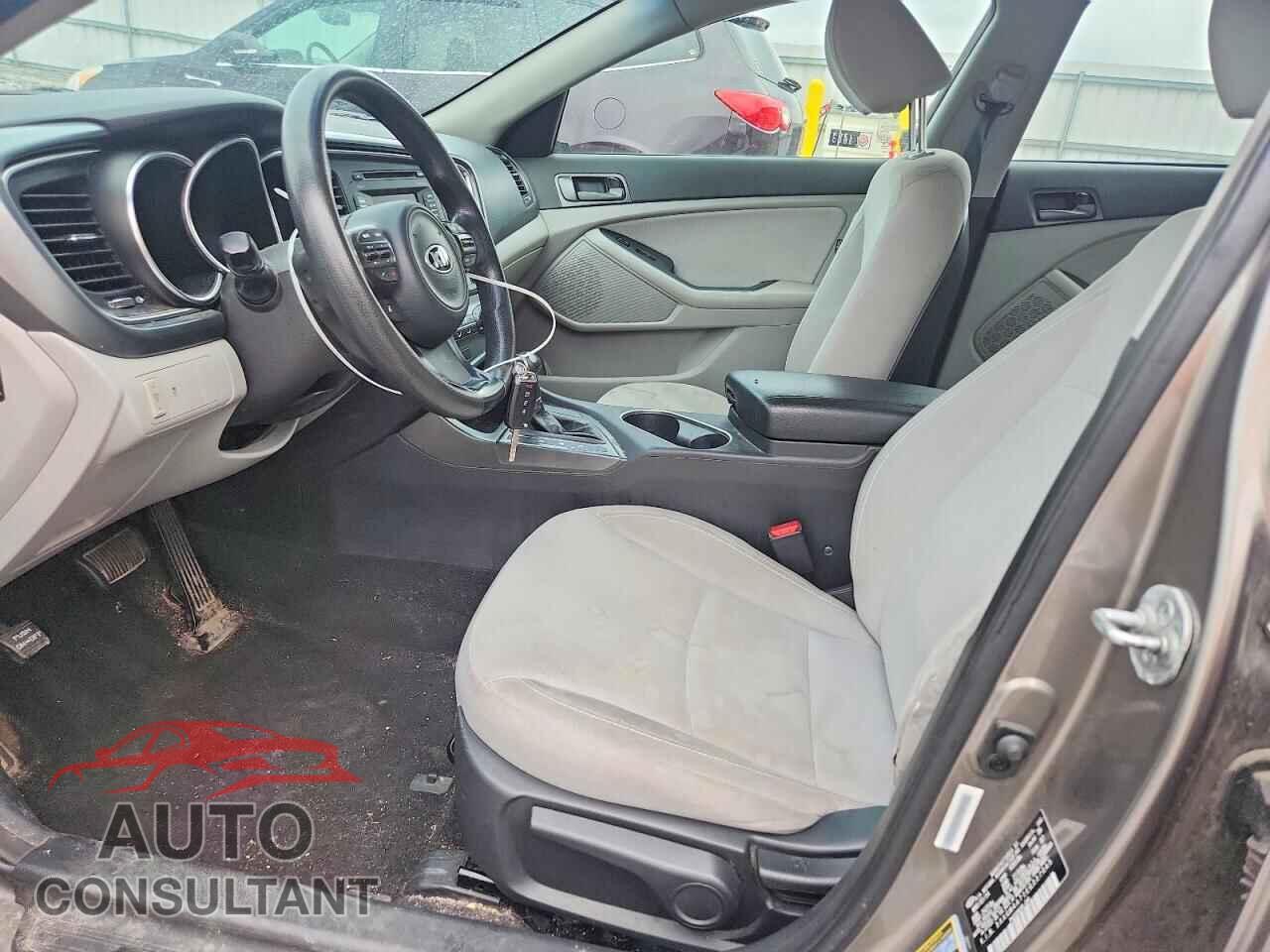 KIA OPTIMA 2014 - 5XXGM4A71EG337045