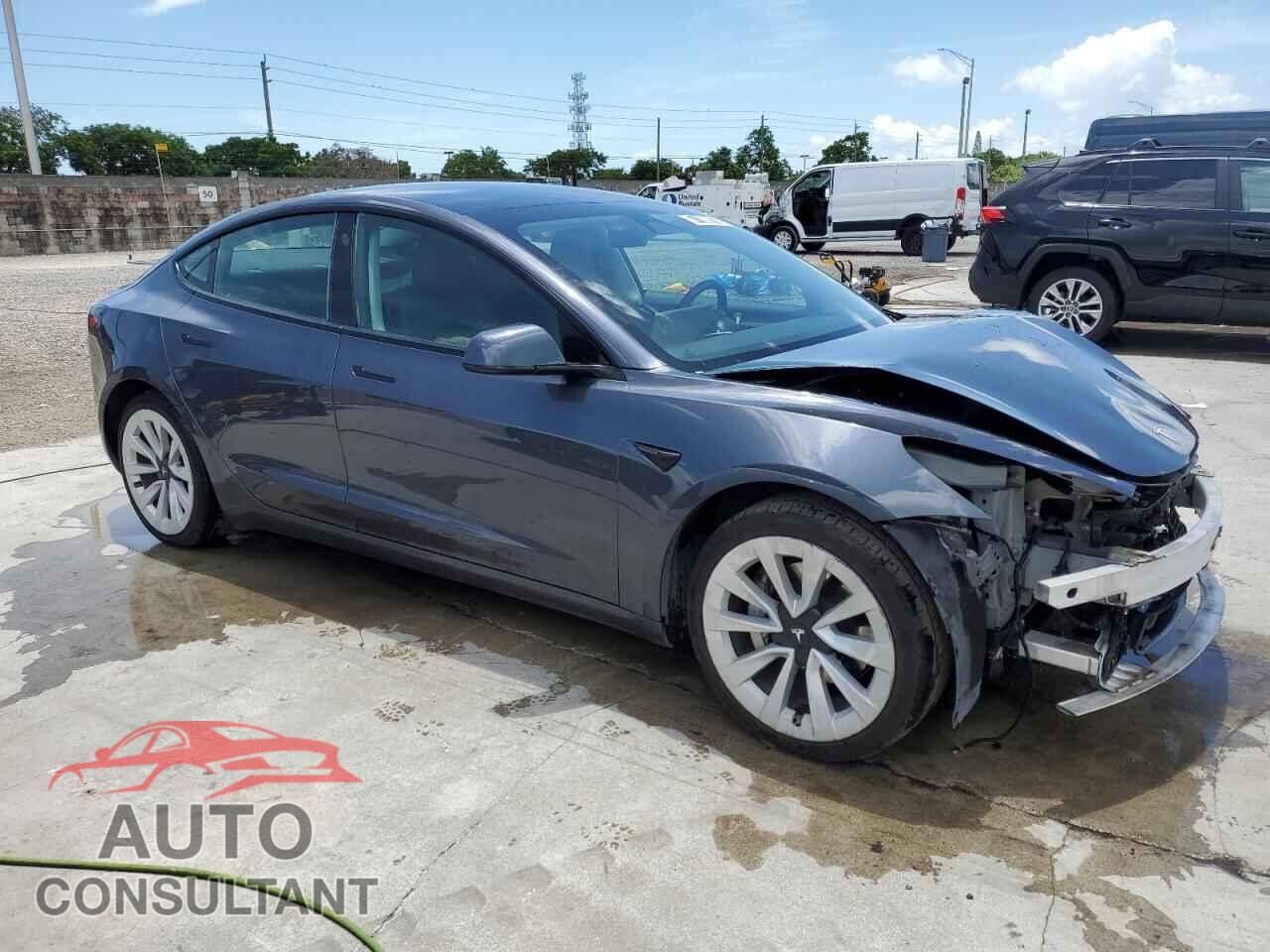 TESLA MODEL 3 2022 - 5YJ3E1EA2NF370302