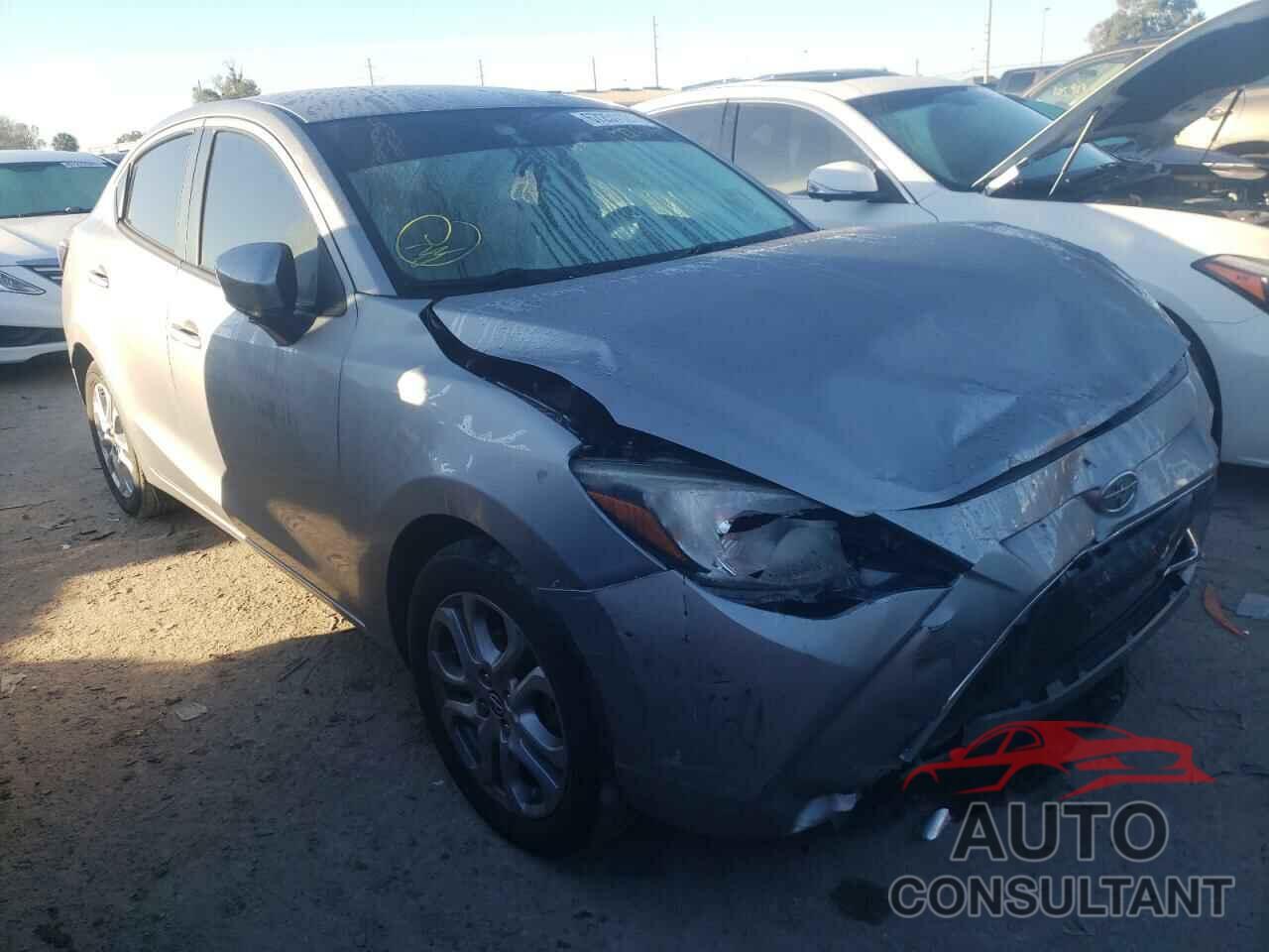 TOYOTA SCION 2016 - 3MYDLBZV5GY118730